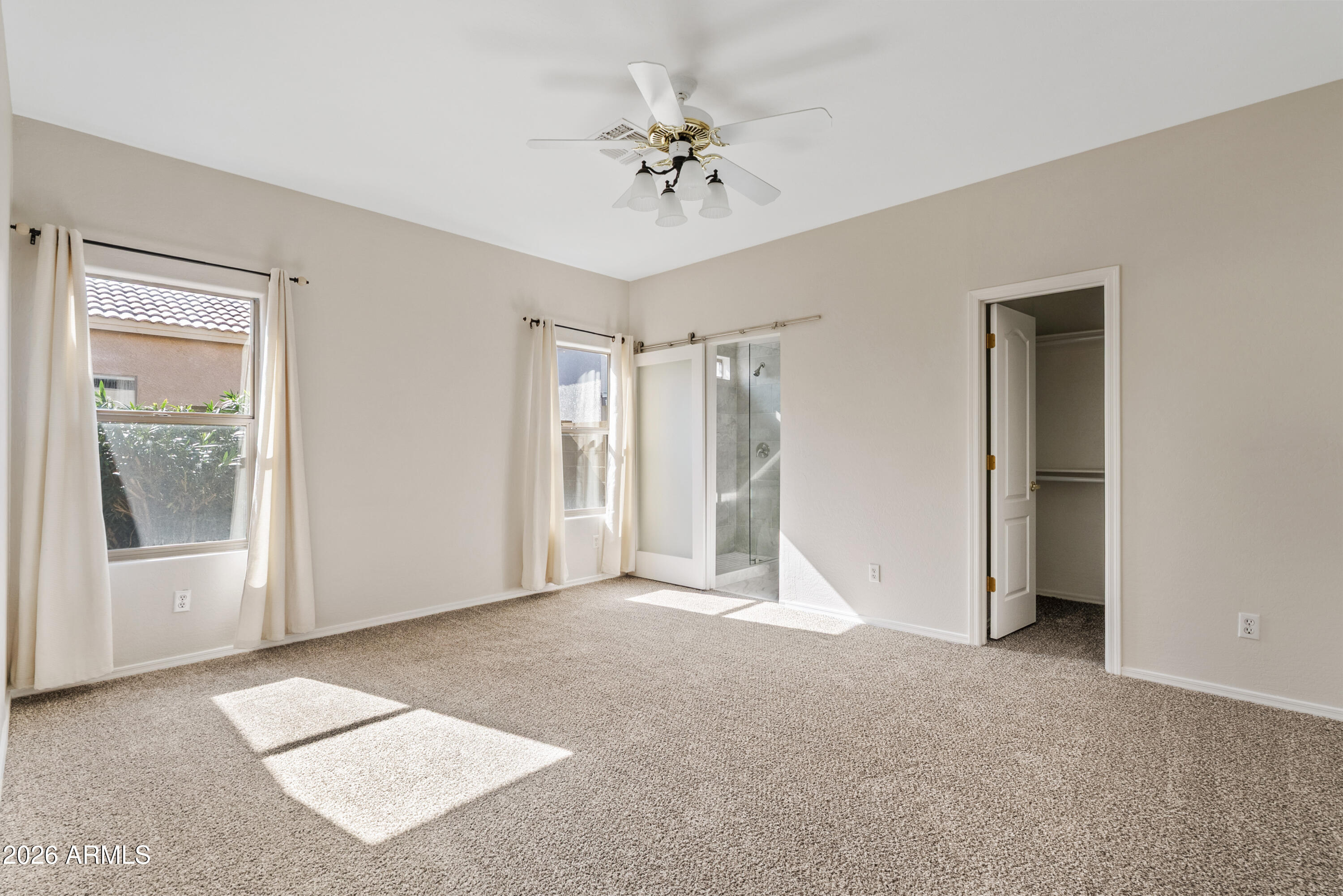 1932 N MESA Drive Unit: 33