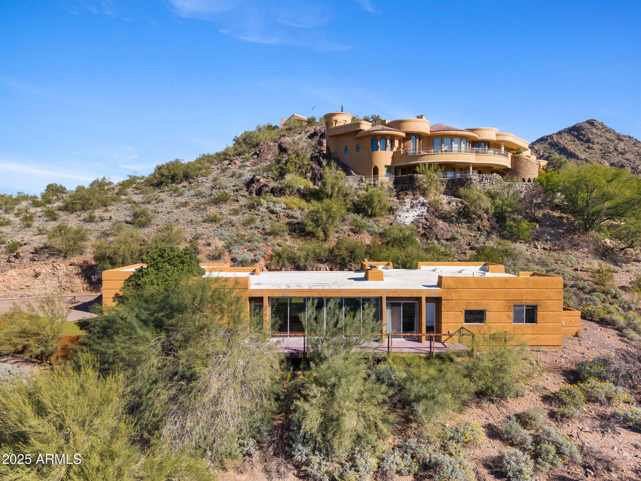 4820 E COTTONTAIL RUN Road N