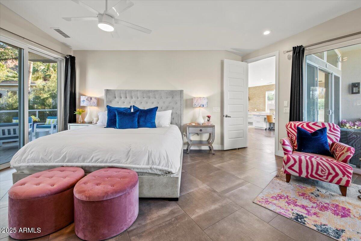 4830 E Mcdonald Drive