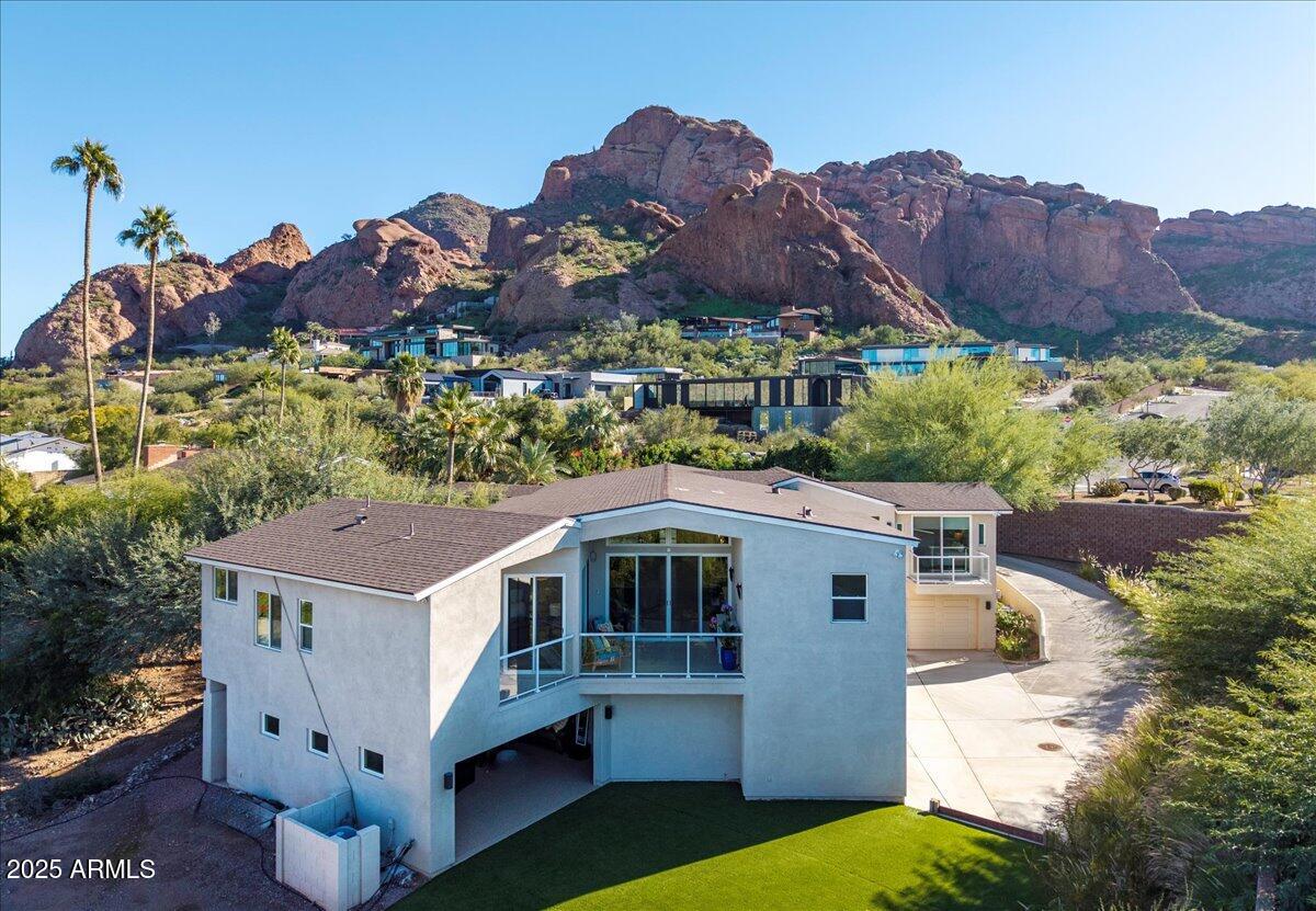 4830 E Mcdonald Drive