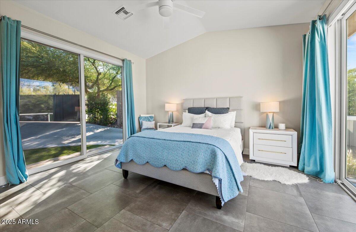 4830 E Mcdonald Drive