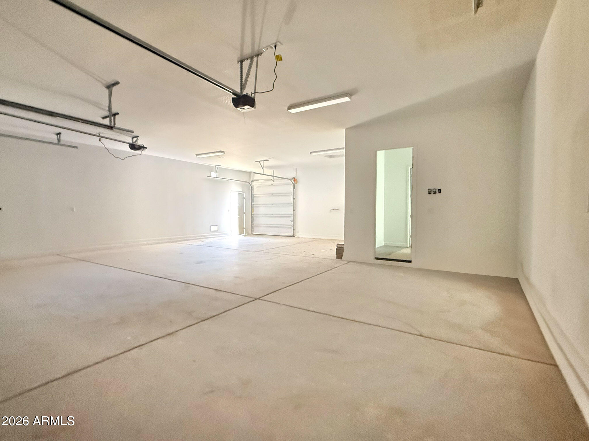 22889 E TWIN ACRES Drive