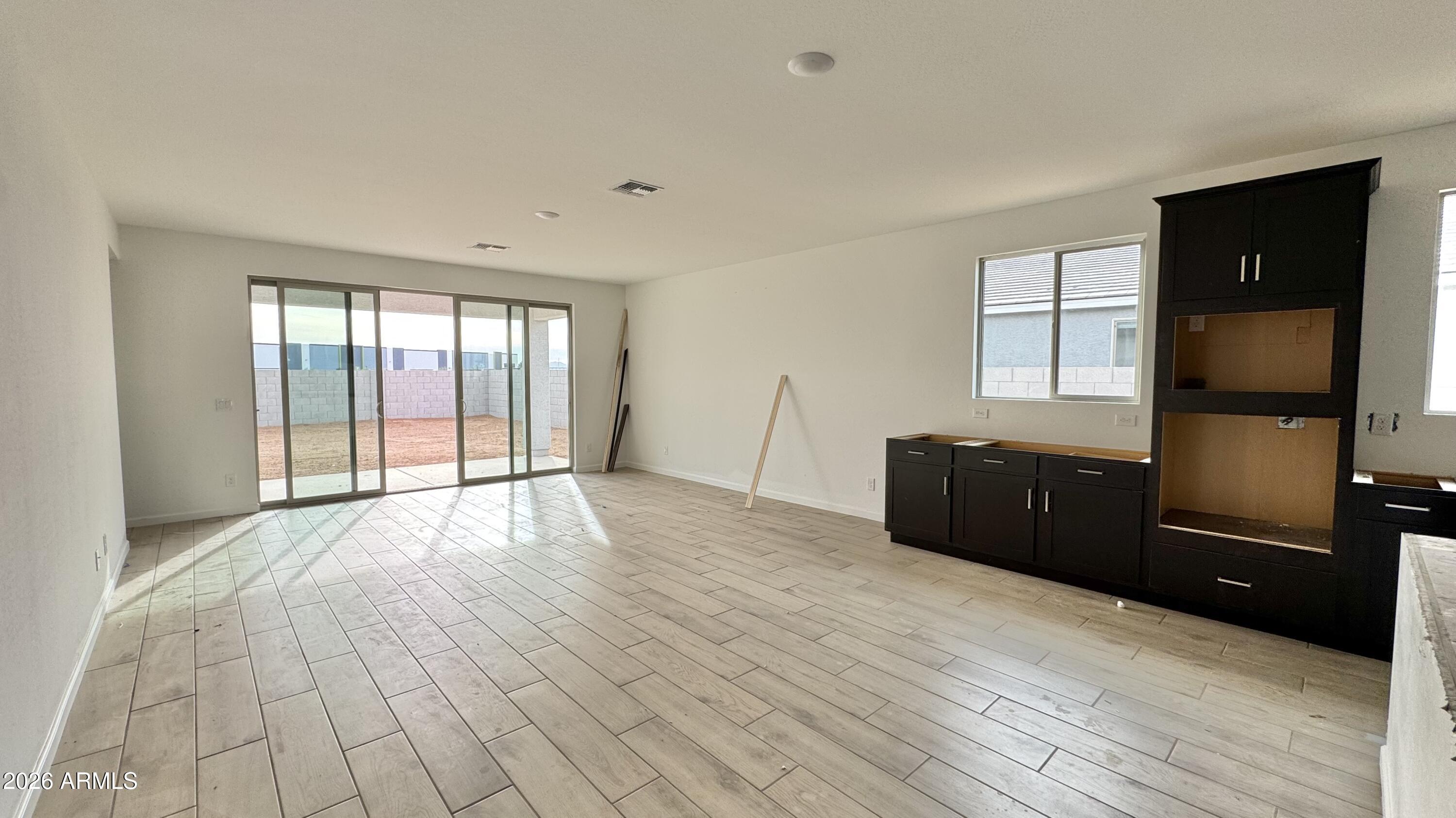 15621 W BROWN Street