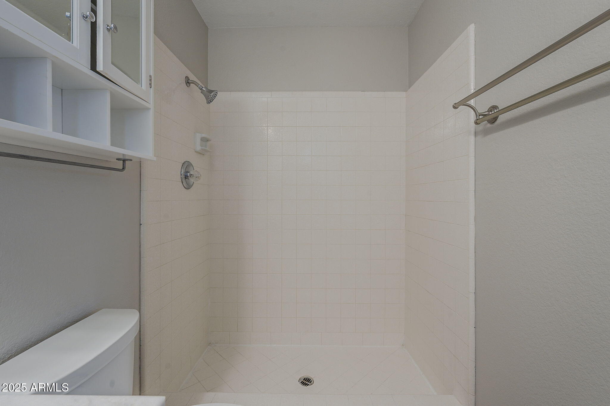 6443 E SANDRA Terrace