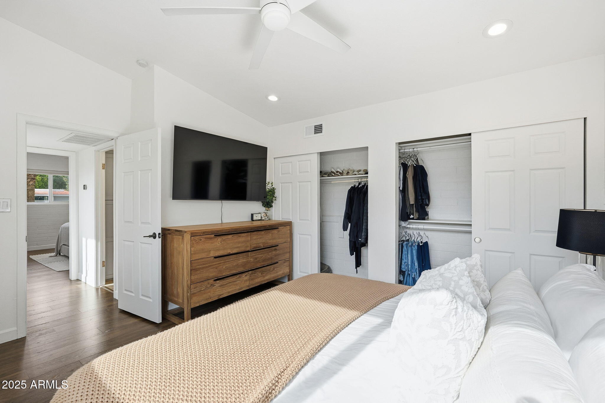 4925 N 73RD Street 1