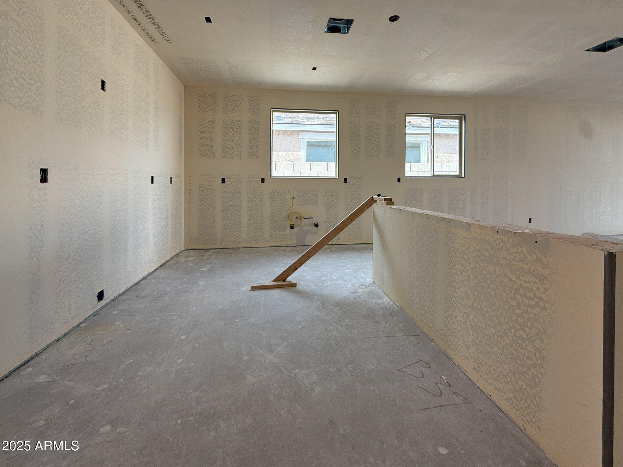 9542 W TAMARISK Avenue