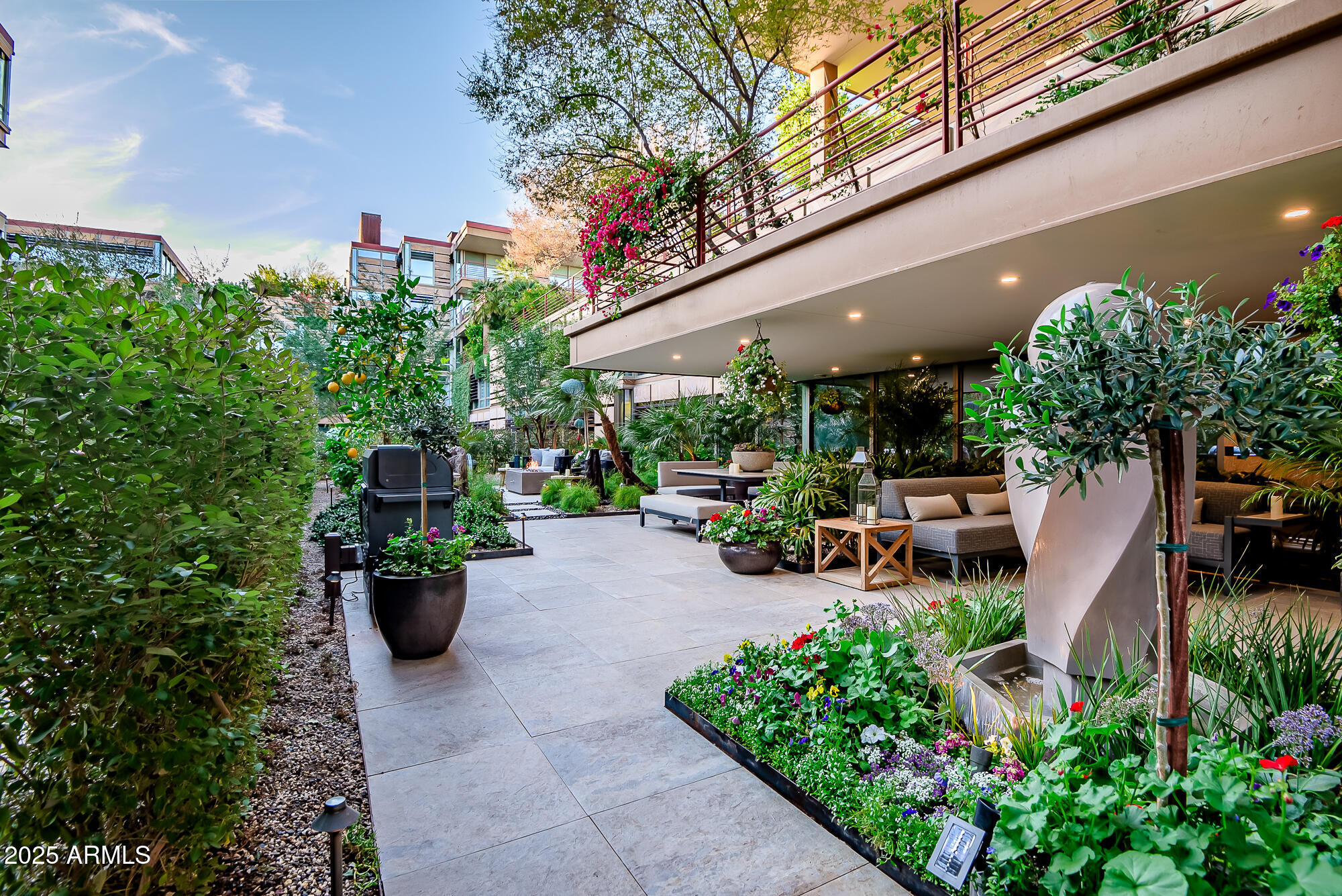 7167 E RANCHO VISTA Drive 3002