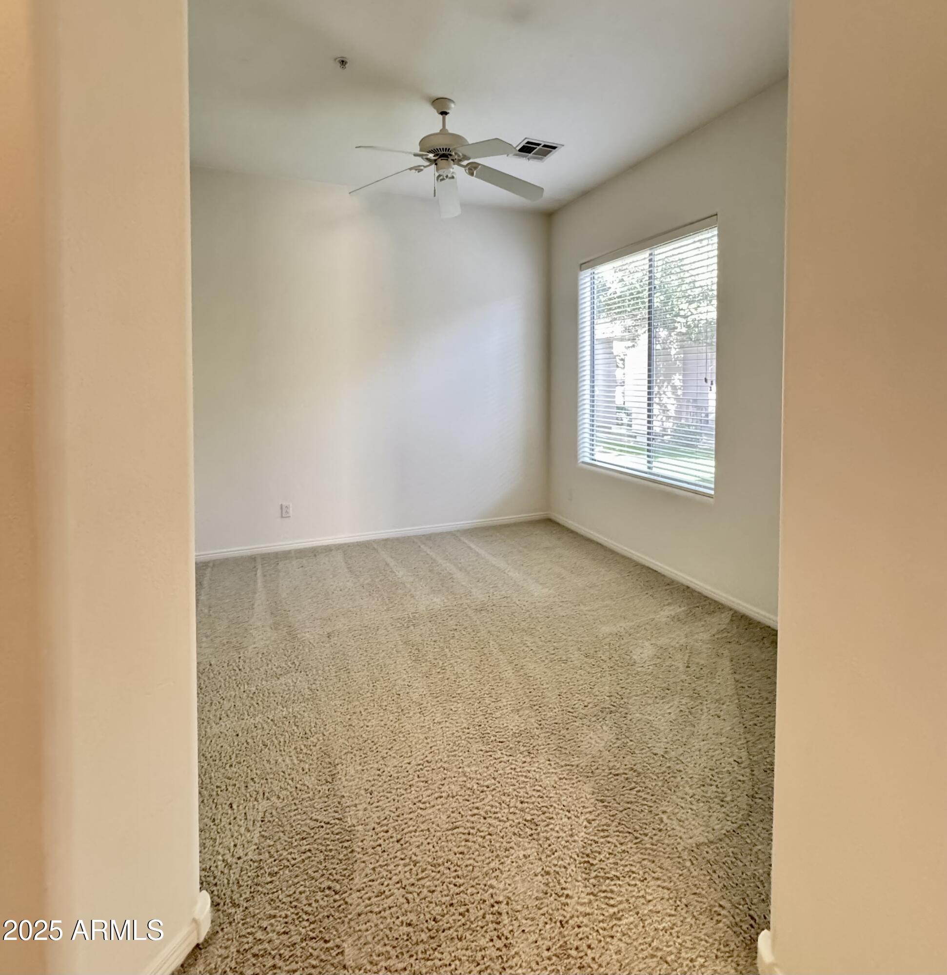 7307 E VAQUERO Drive