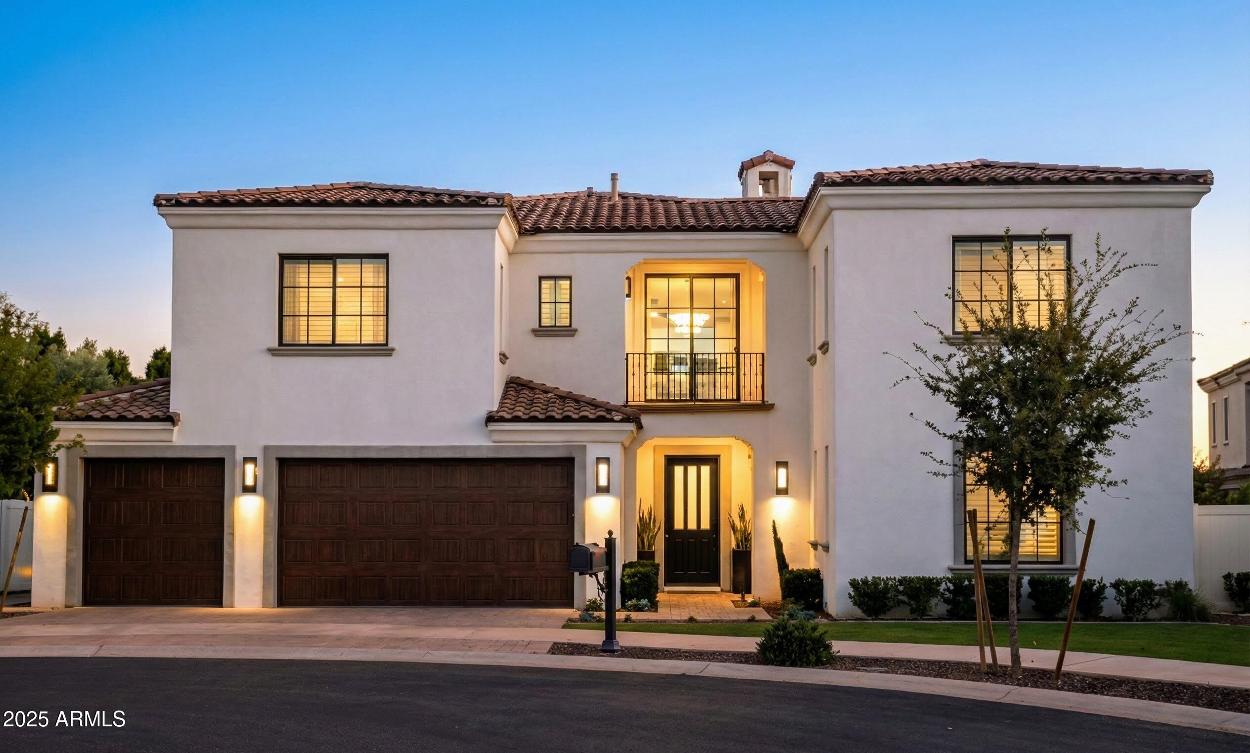 9467 E ROCKWOOD Drive