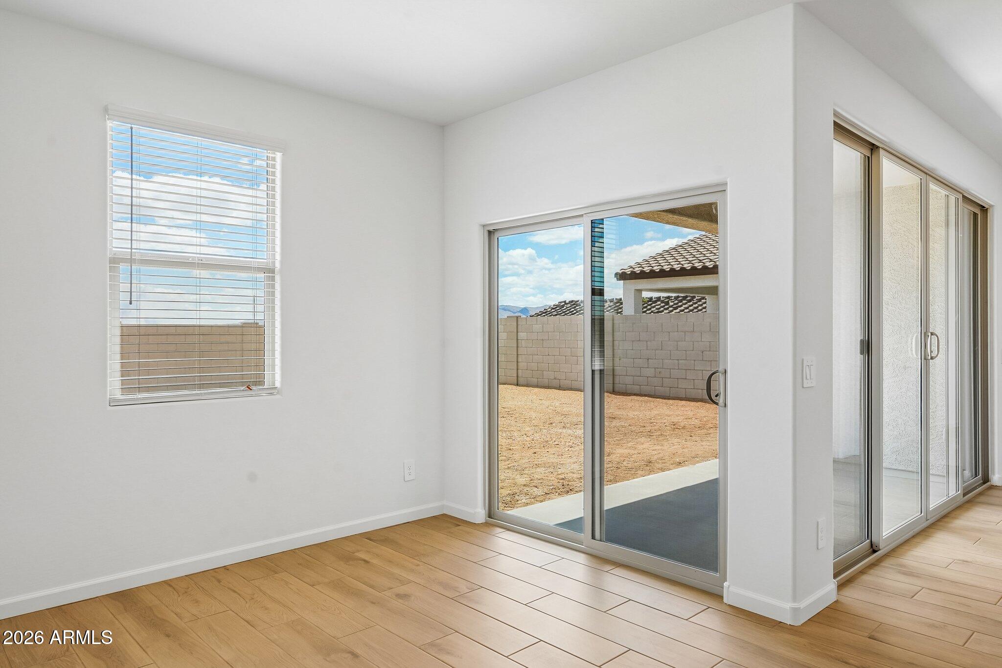 18223 W CAMINO DE ORO
