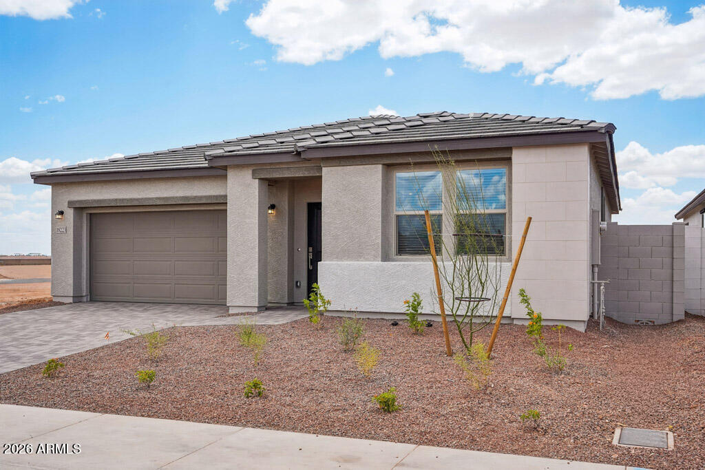 18223 W CAMINO DE ORO