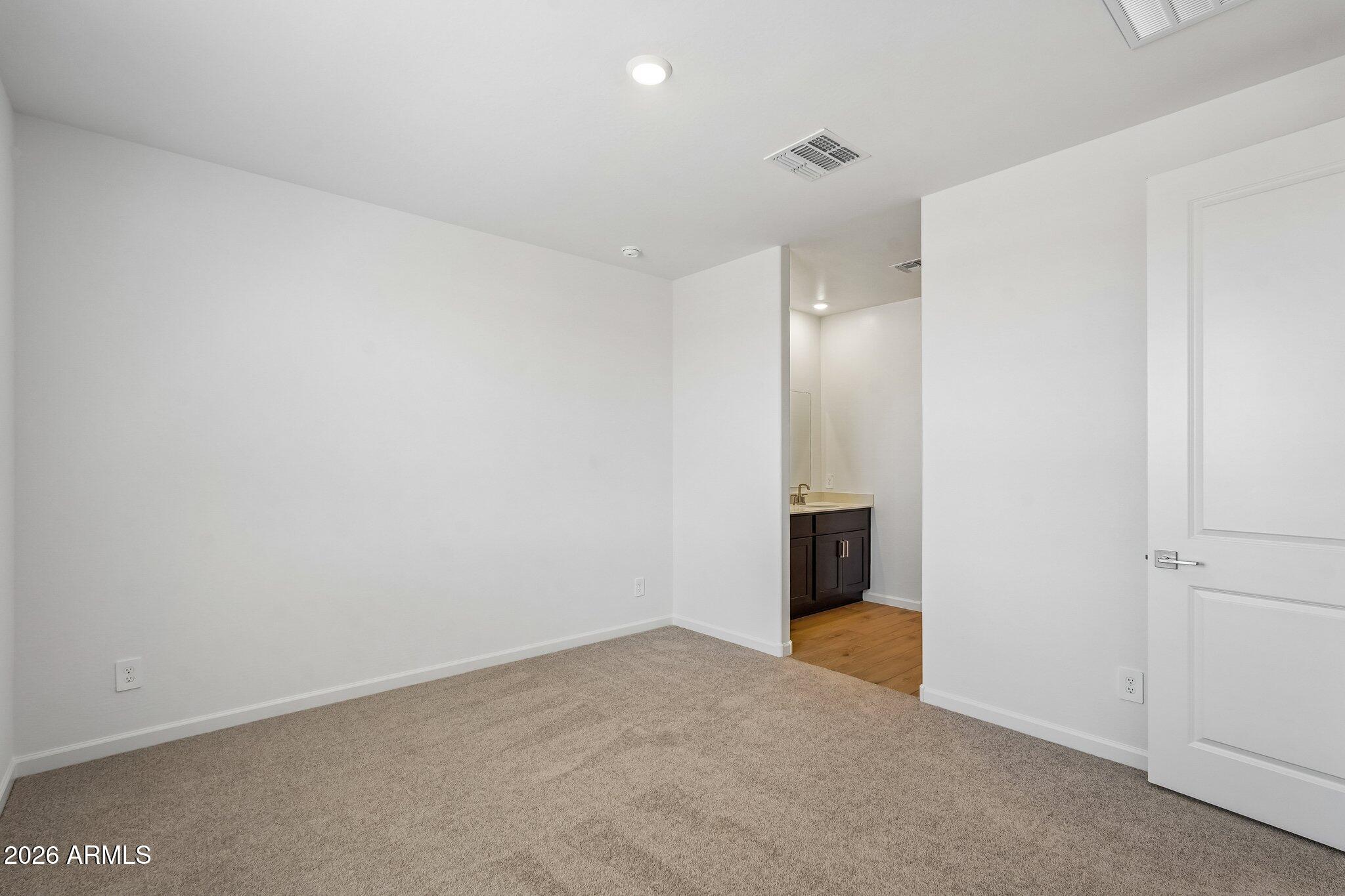 18223 W CAMINO DE ORO