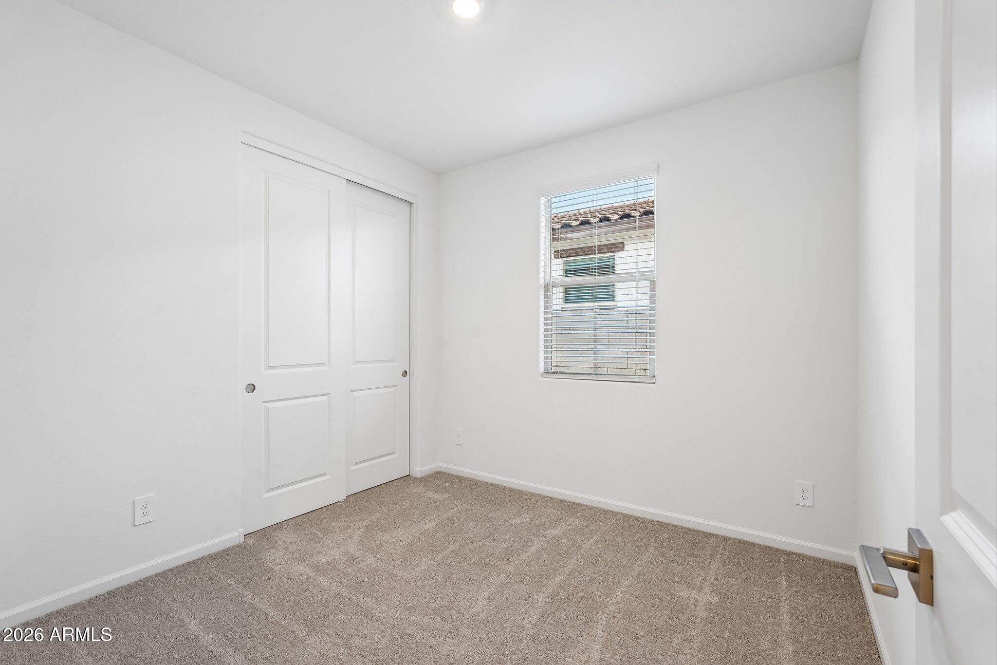 18223 W CAMINO DE ORO