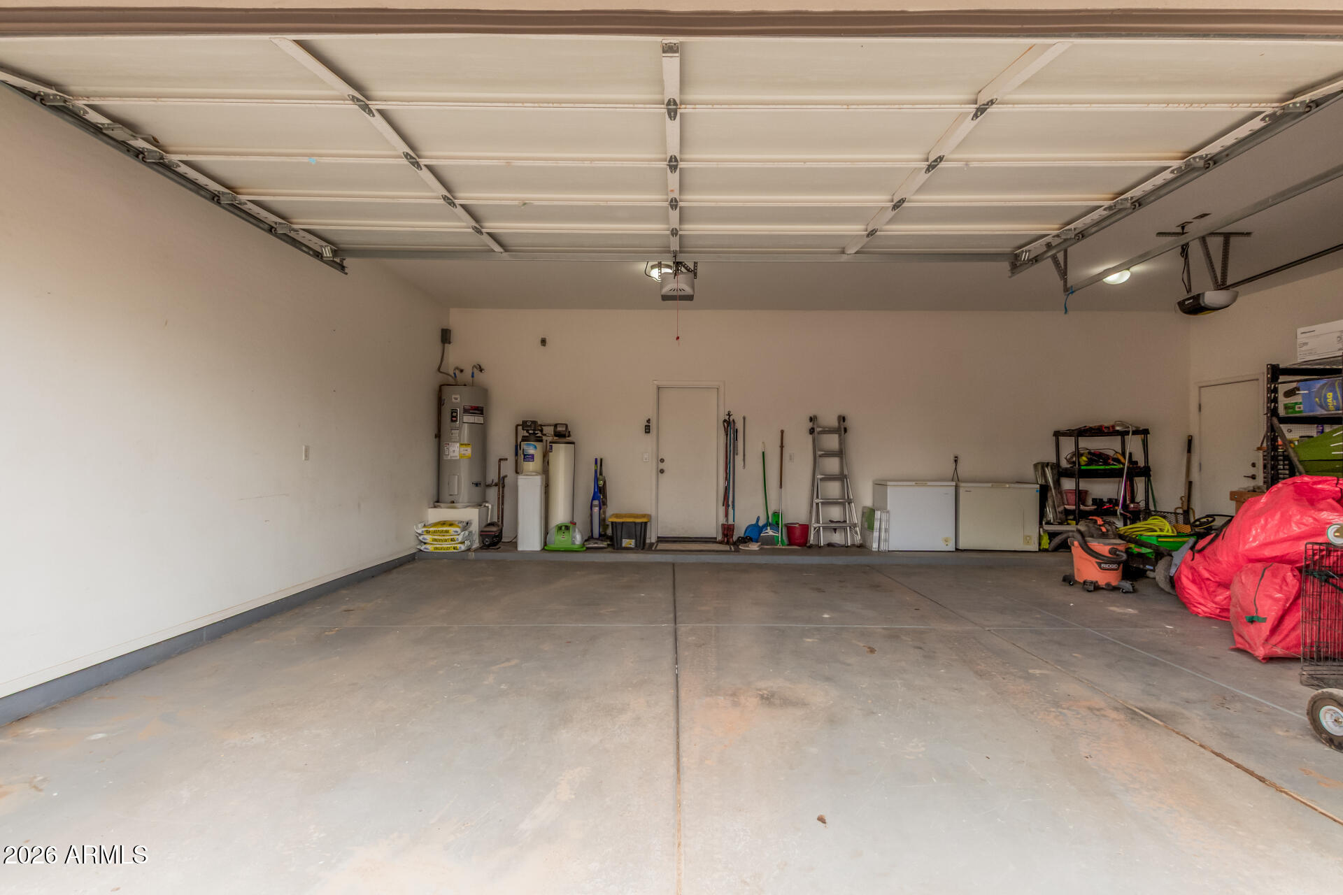 42419 N CENTRAL Avenue