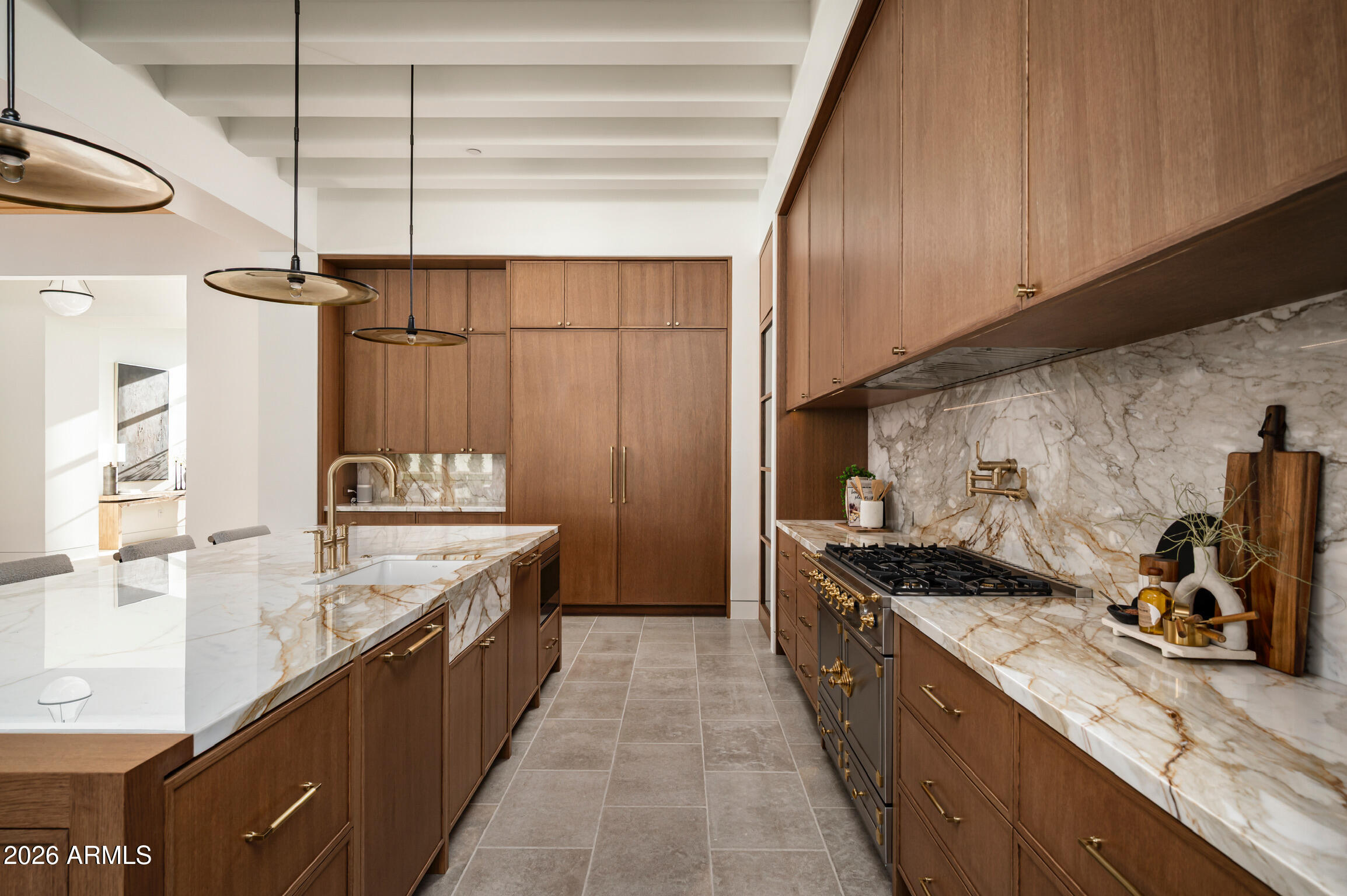 4864 E LAFAYETTE Boulevard