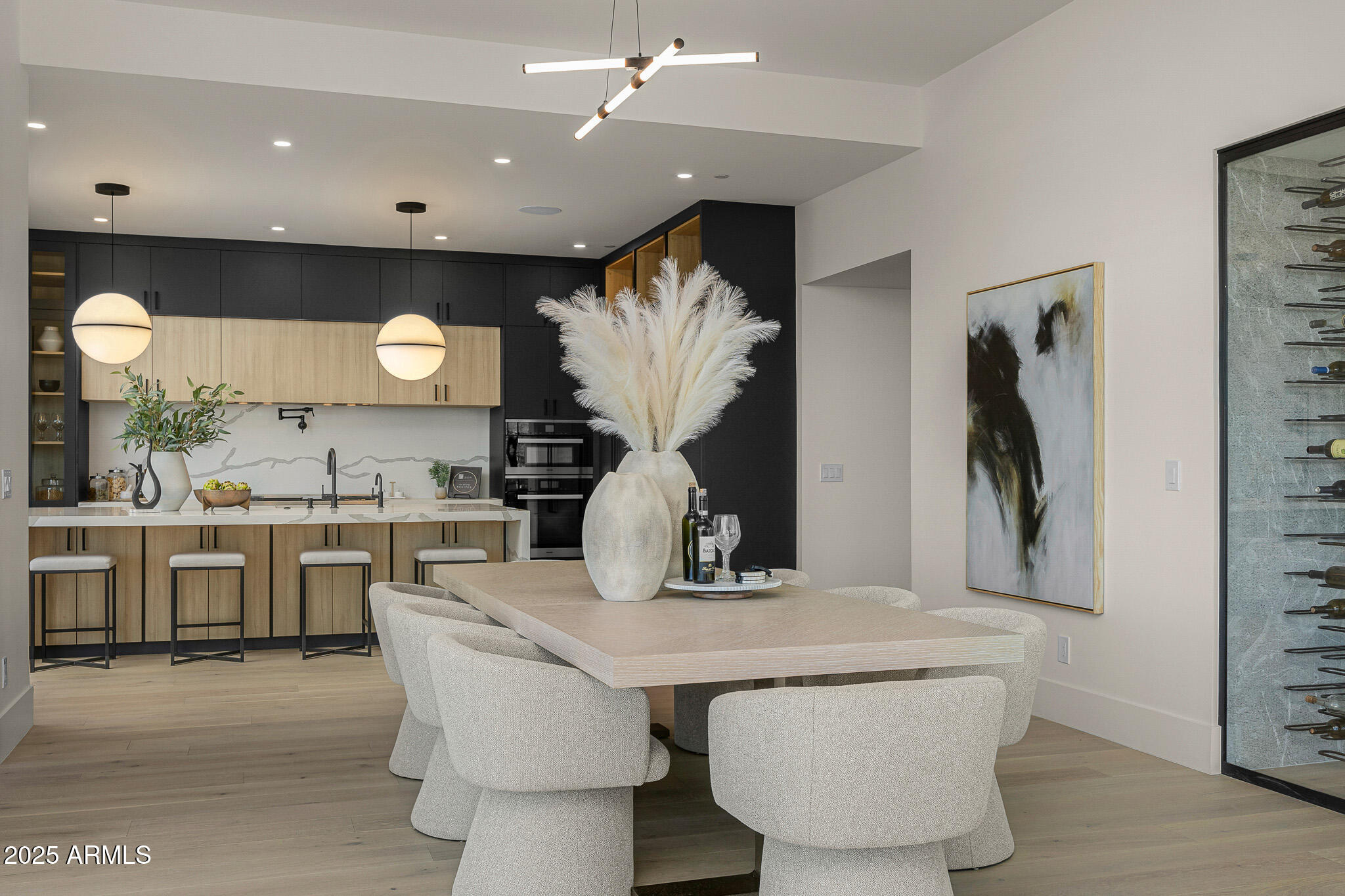 5355 E DESERT VISTA Road