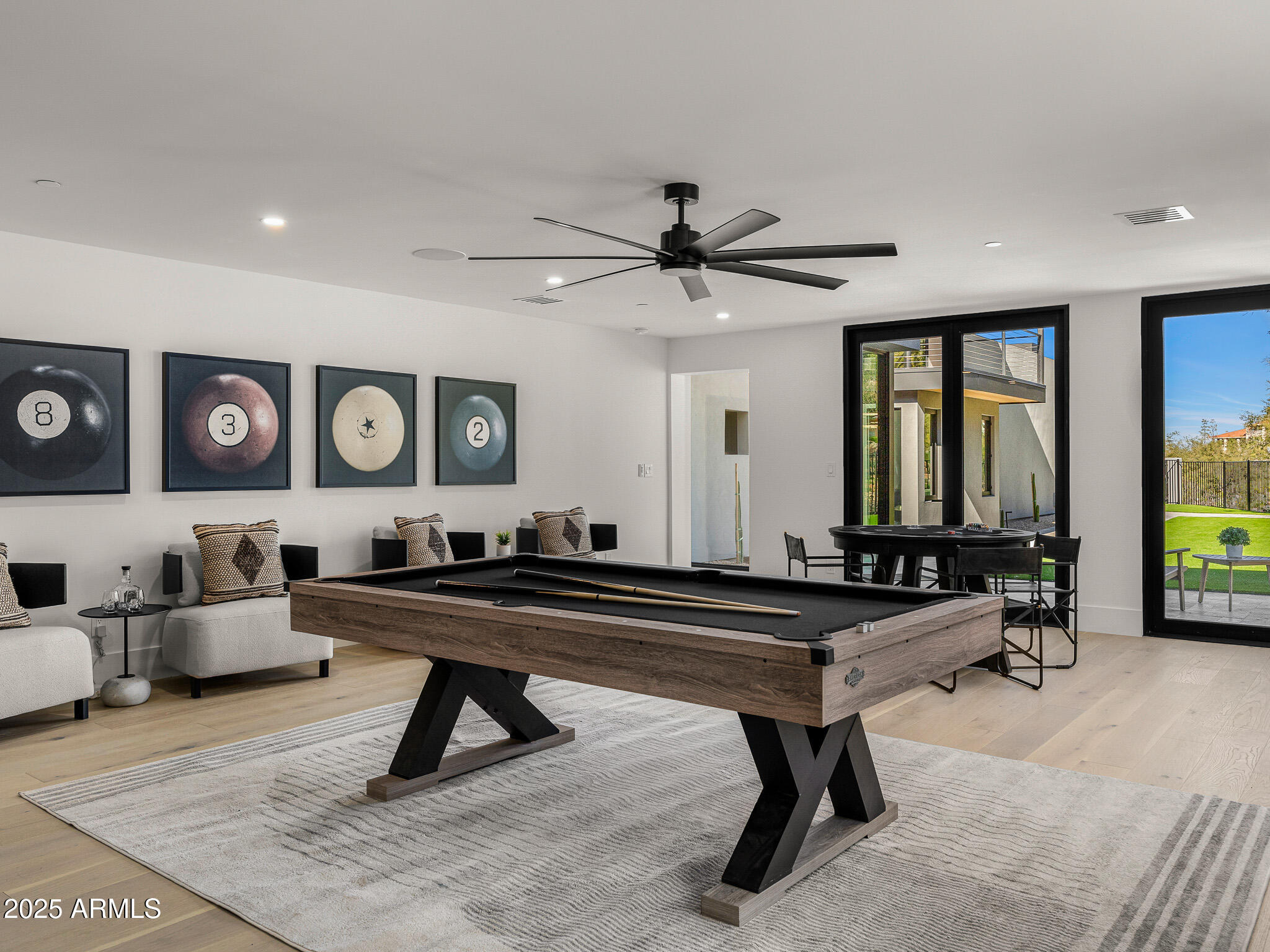 5355 E DESERT VISTA Road