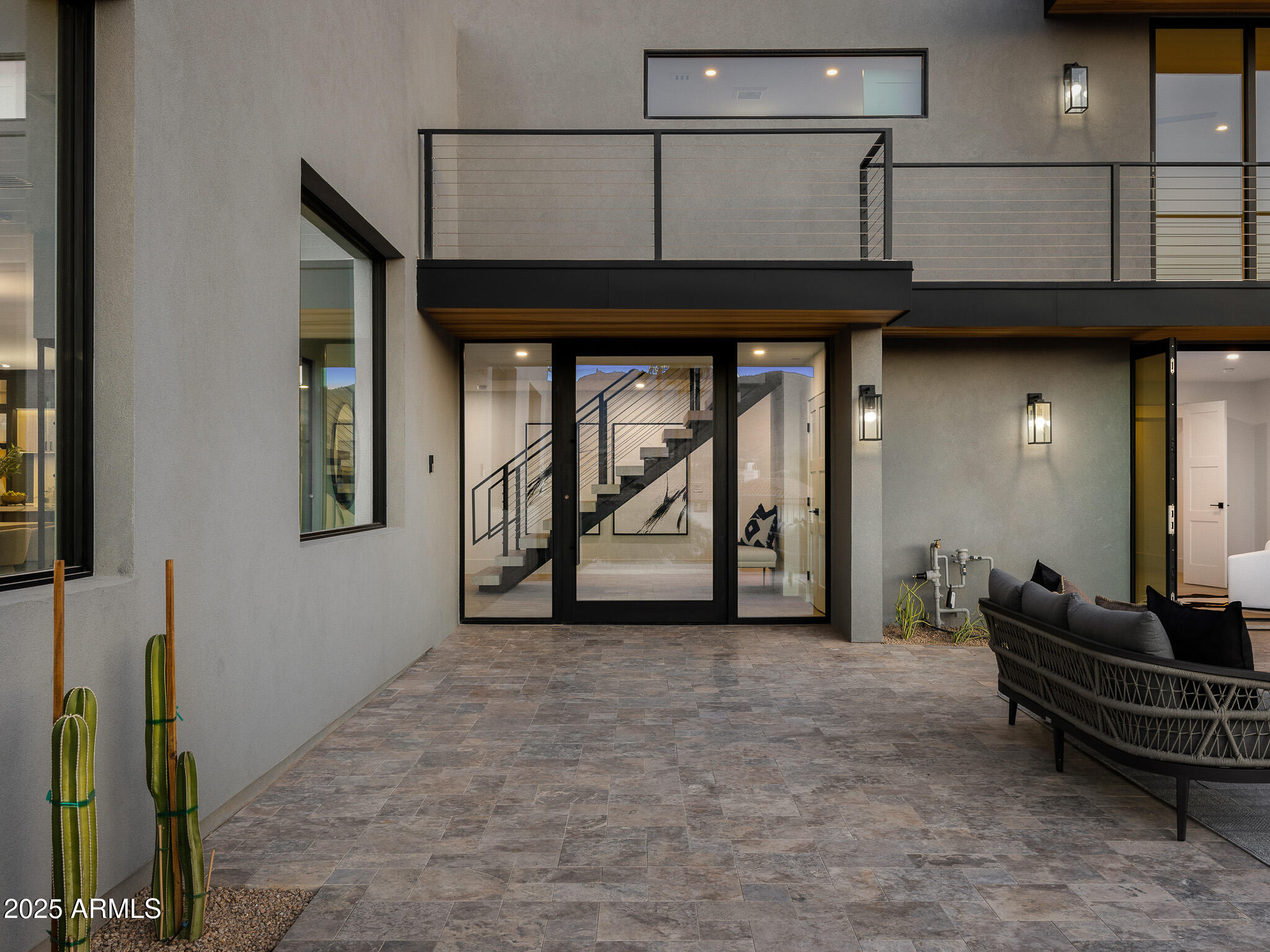 5355 E DESERT VISTA Road