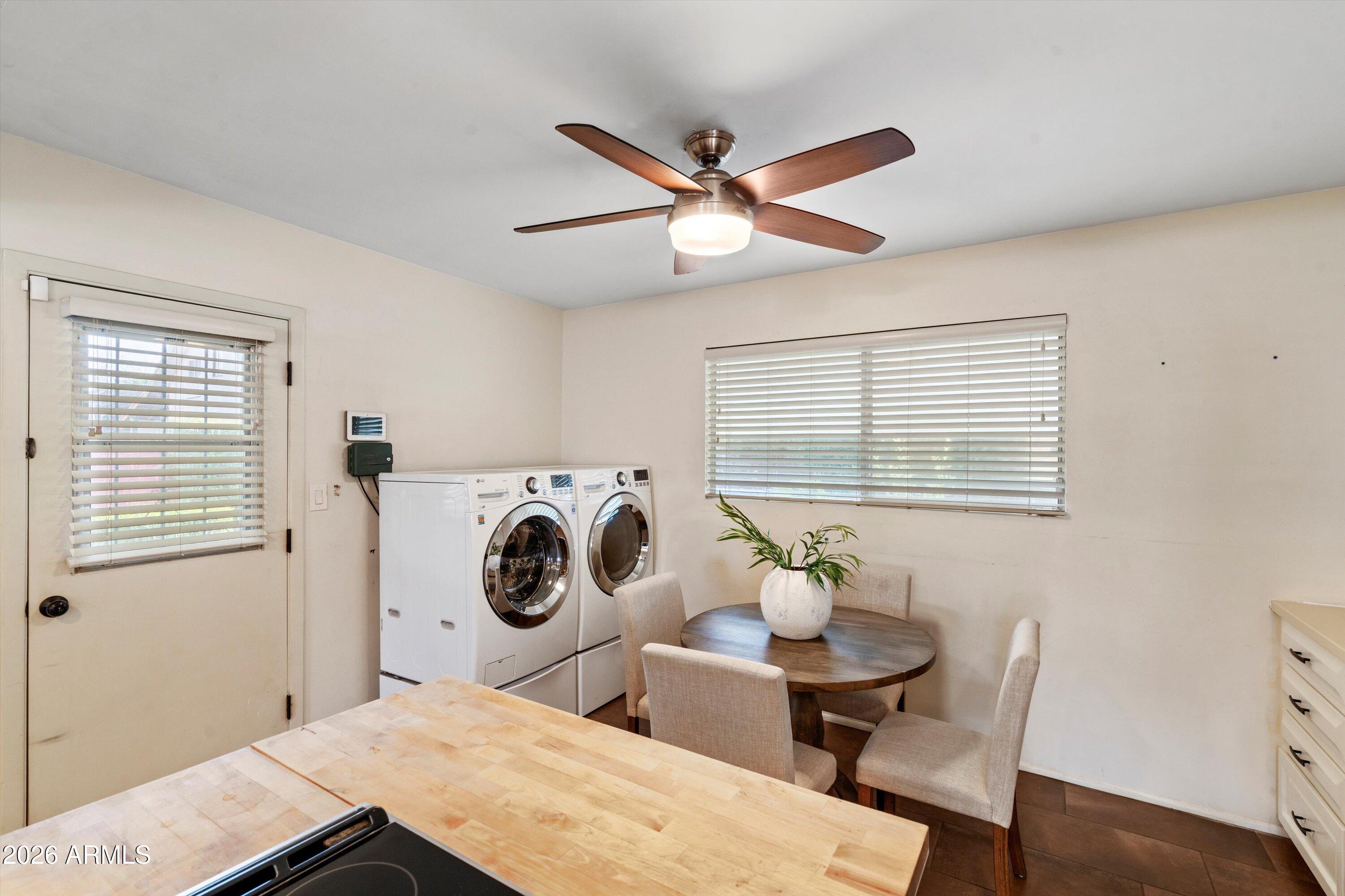 1733 E HARVARD Street