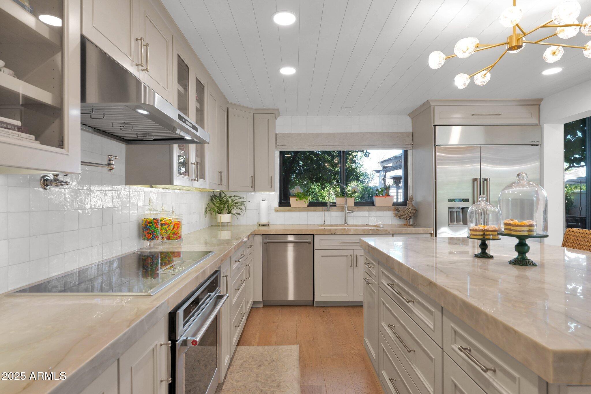 6701 N SCOTTSDALE Road Unit: 24