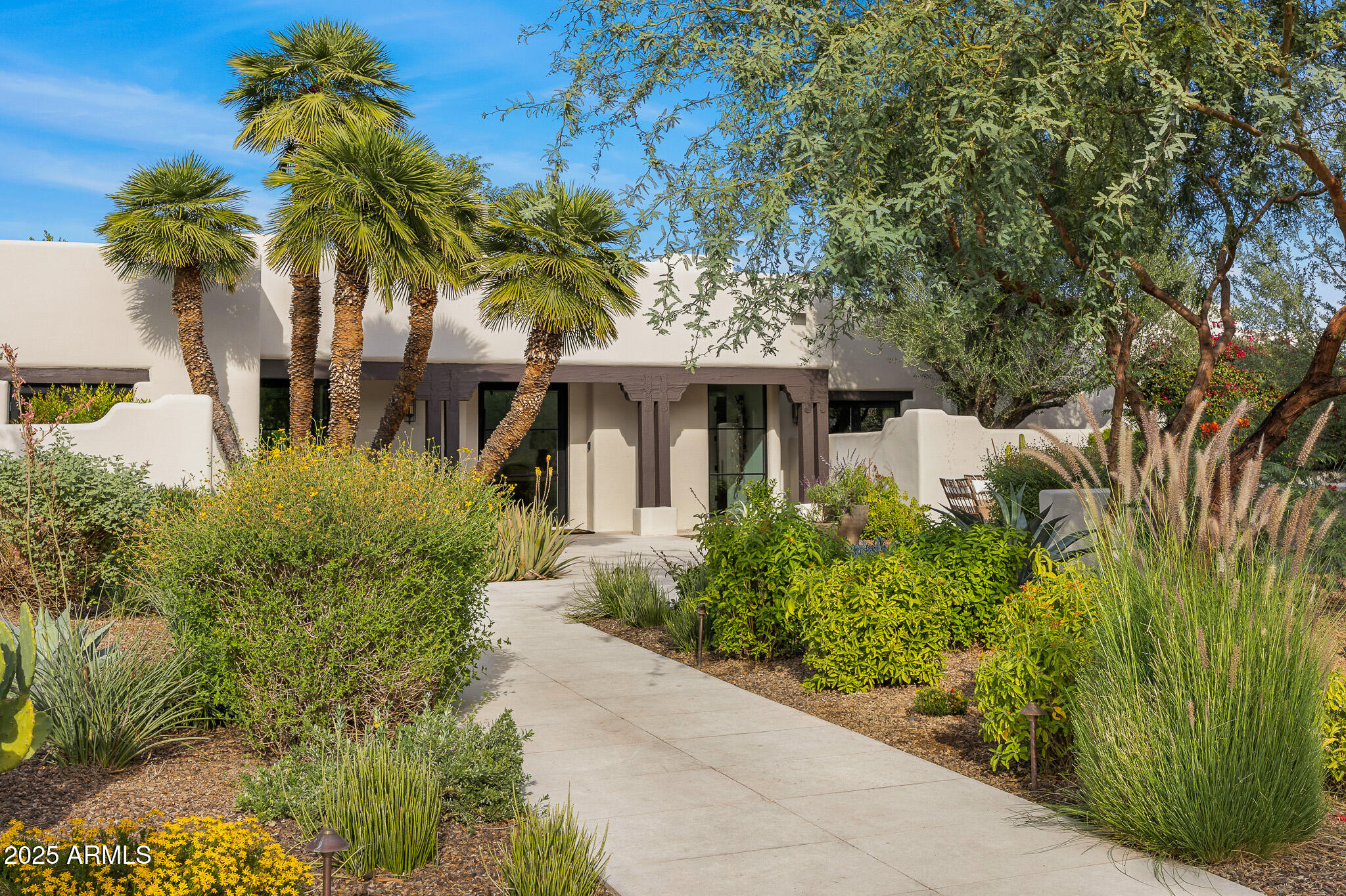 6200 E NAUMANN Drive