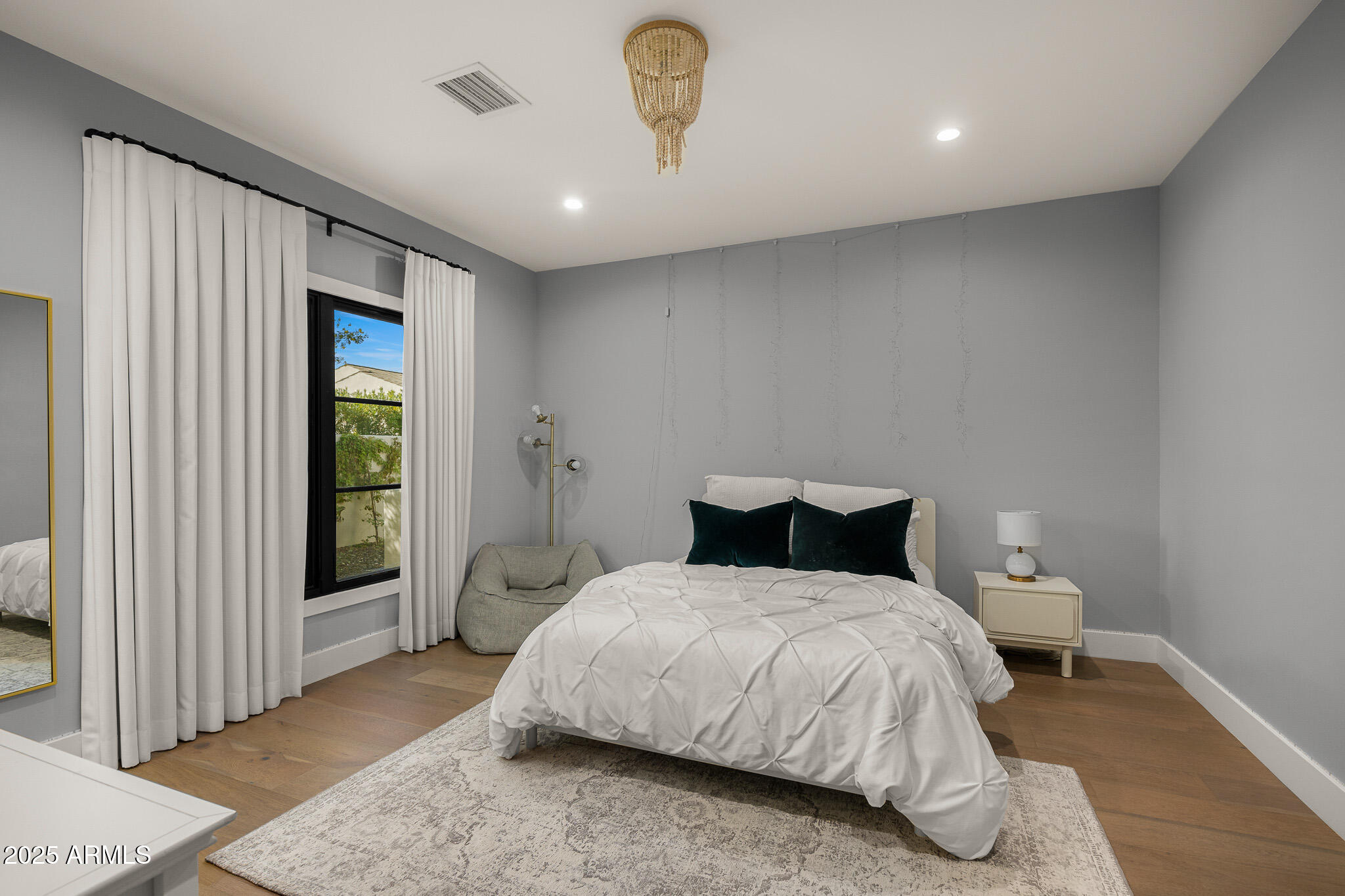 6200 E NAUMANN Drive