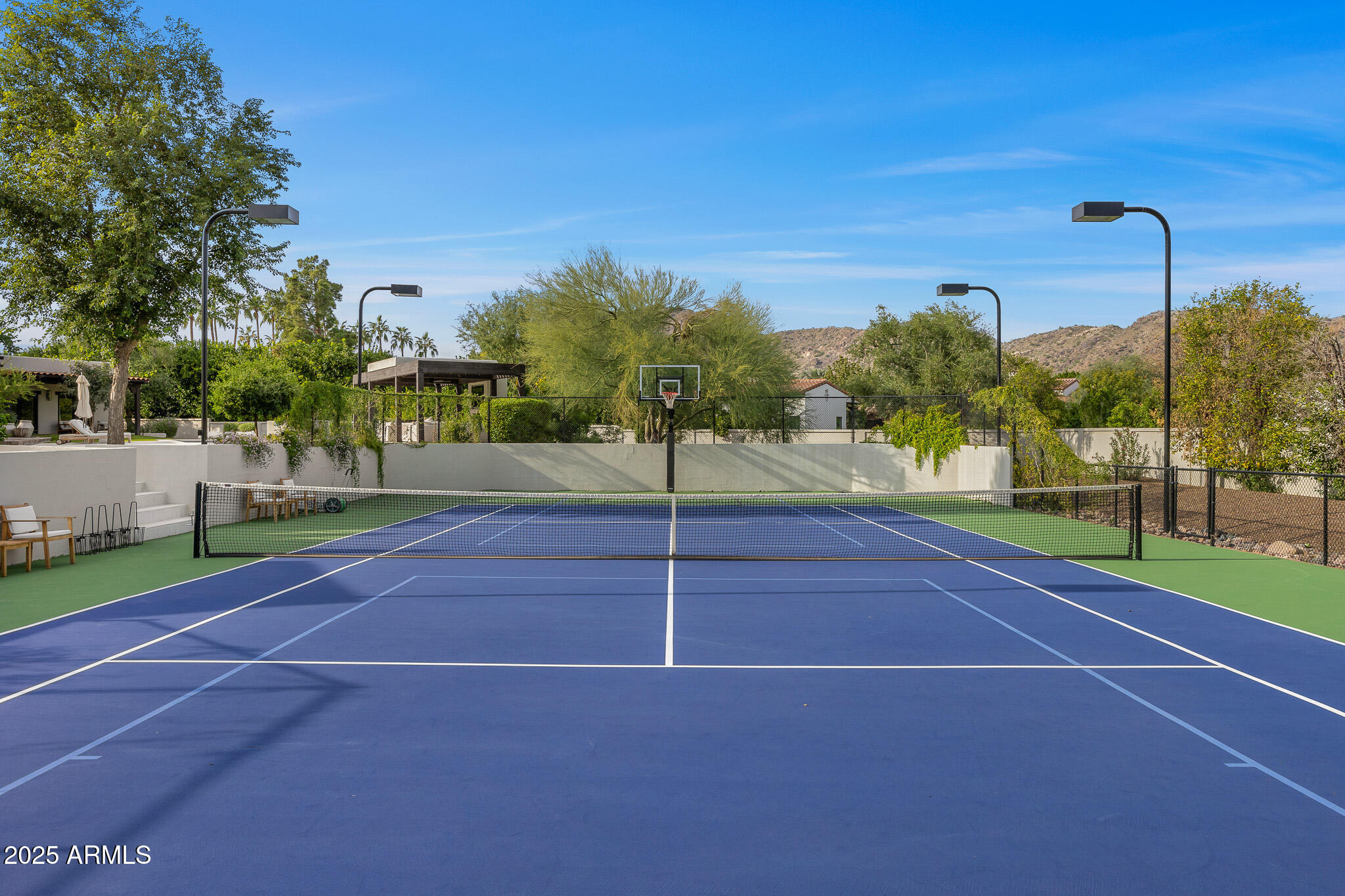 6200 E NAUMANN Drive