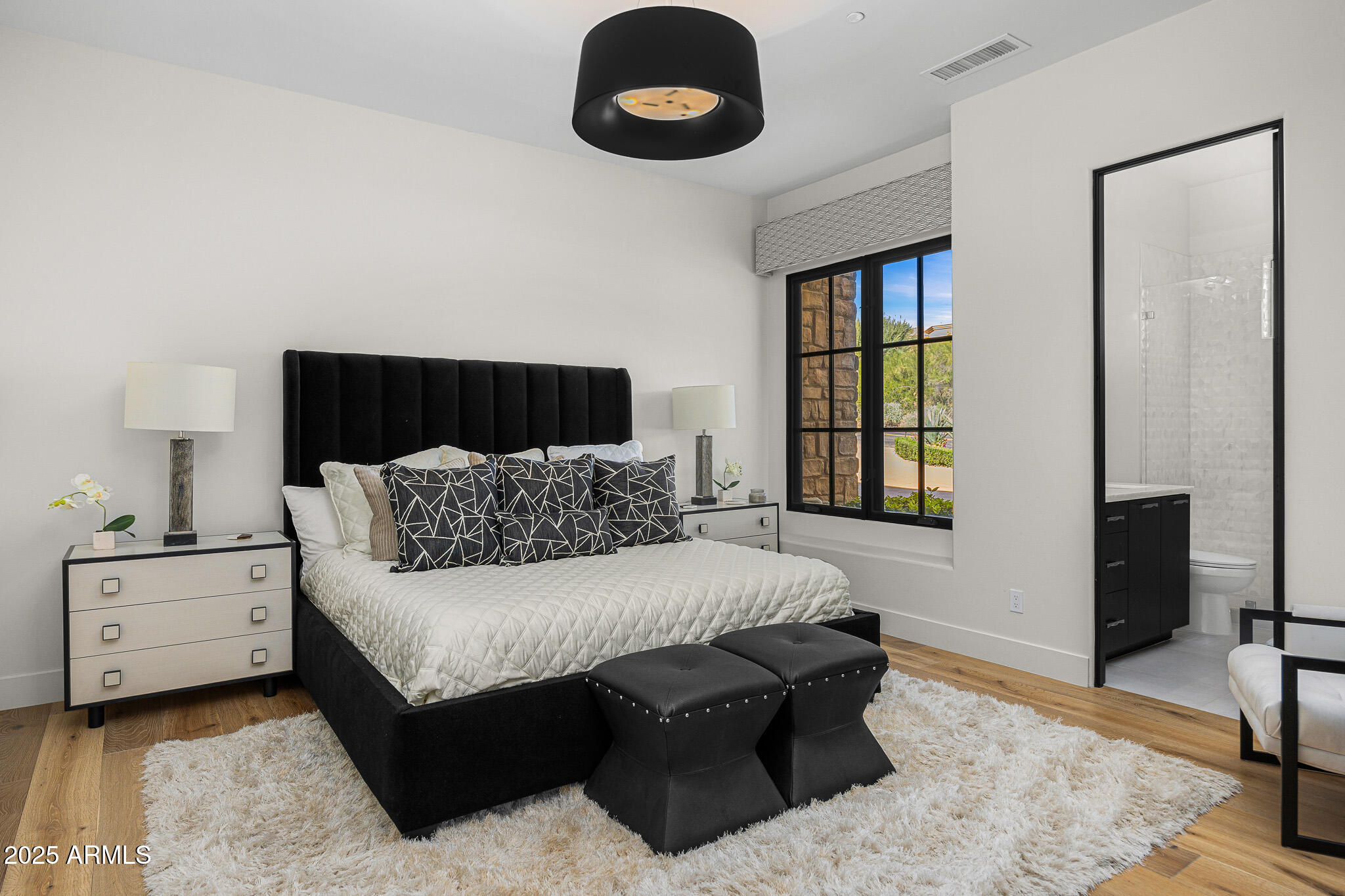 6650 N HILLSIDE Drive