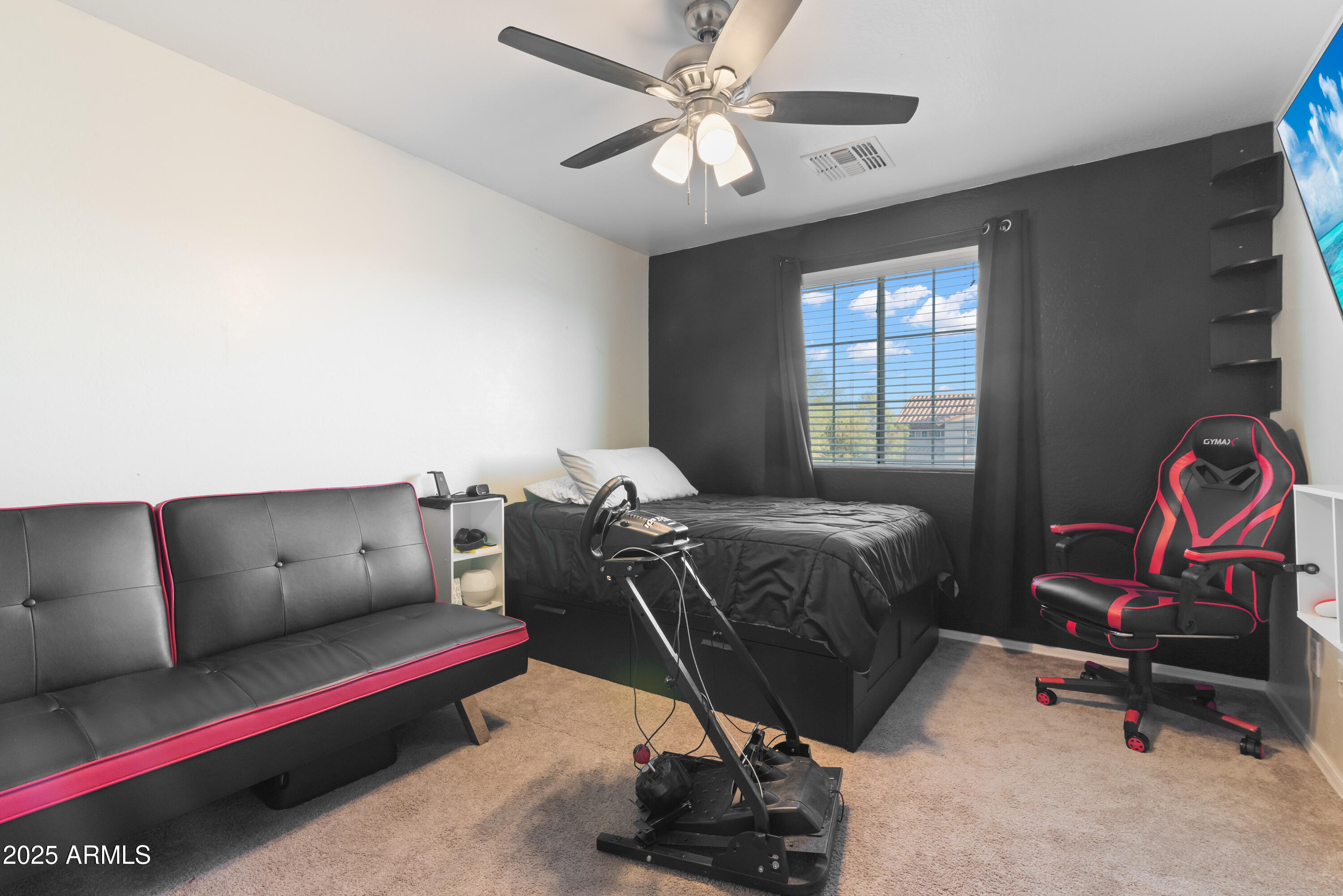 41172 W CAHILL Drive