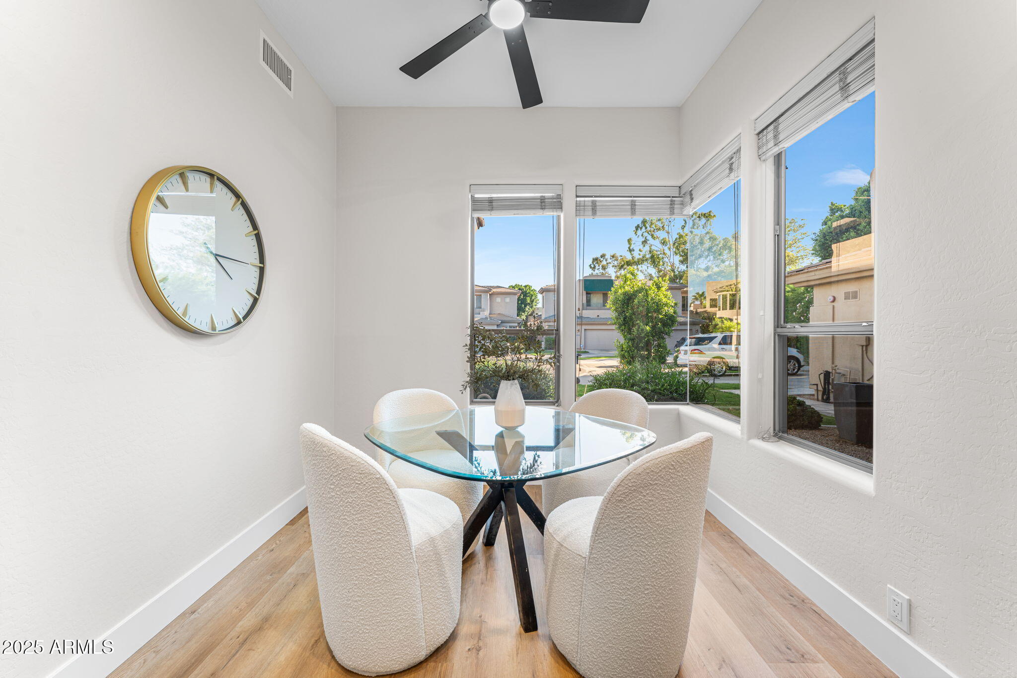 7266 E DEL ACERO Drive