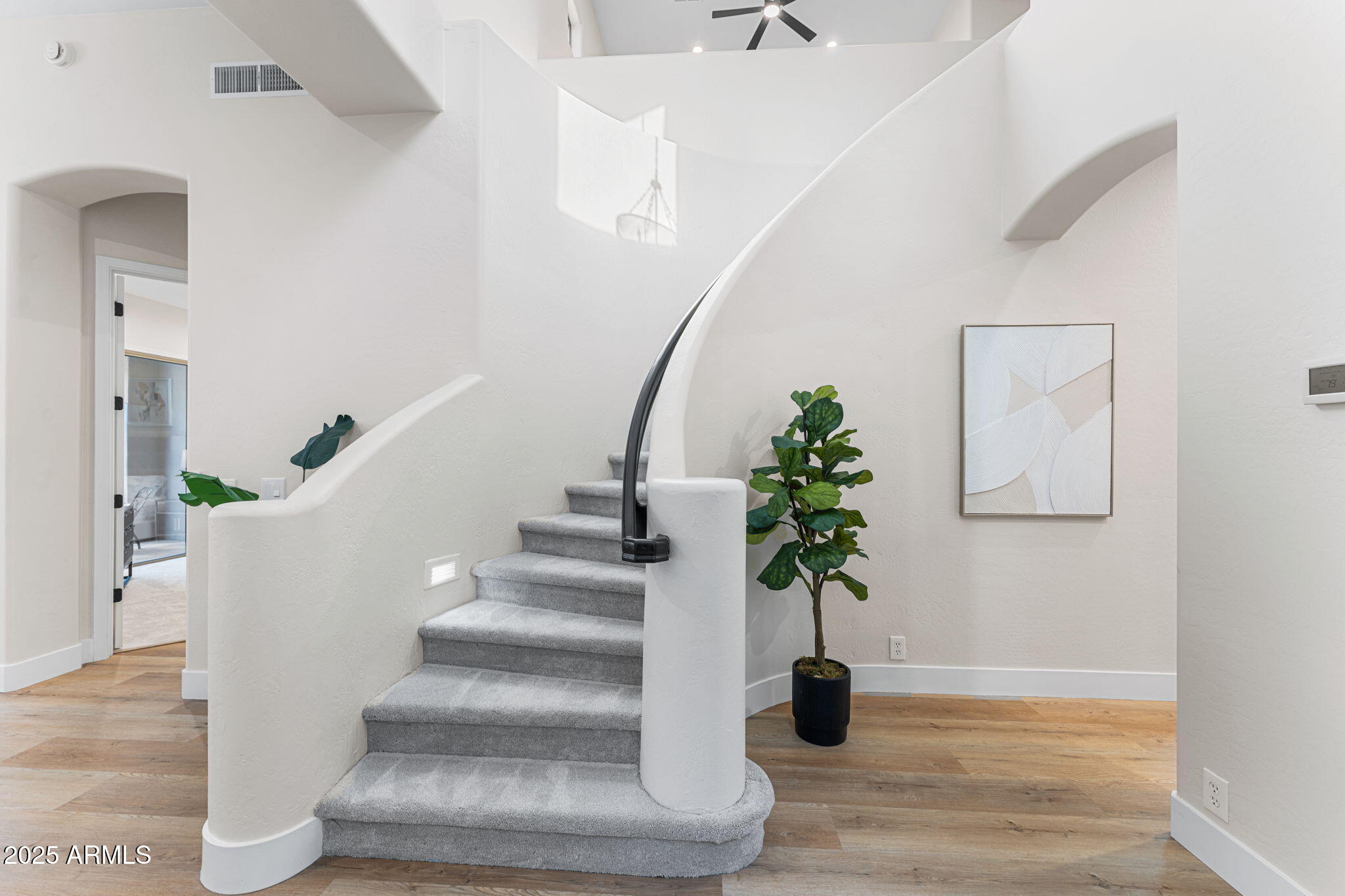 7266 E DEL ACERO Drive