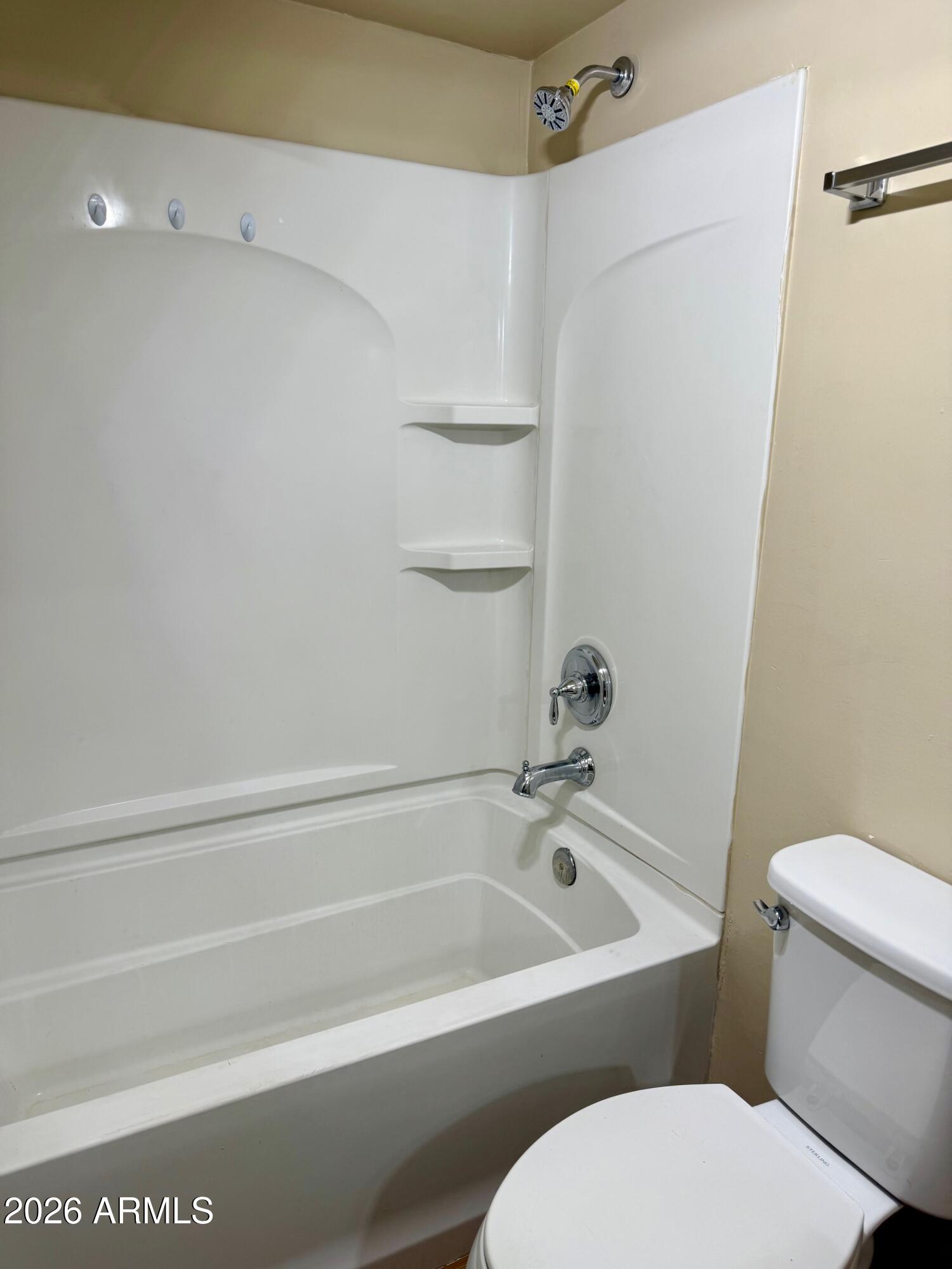 2150 W Missouri Avenue 213