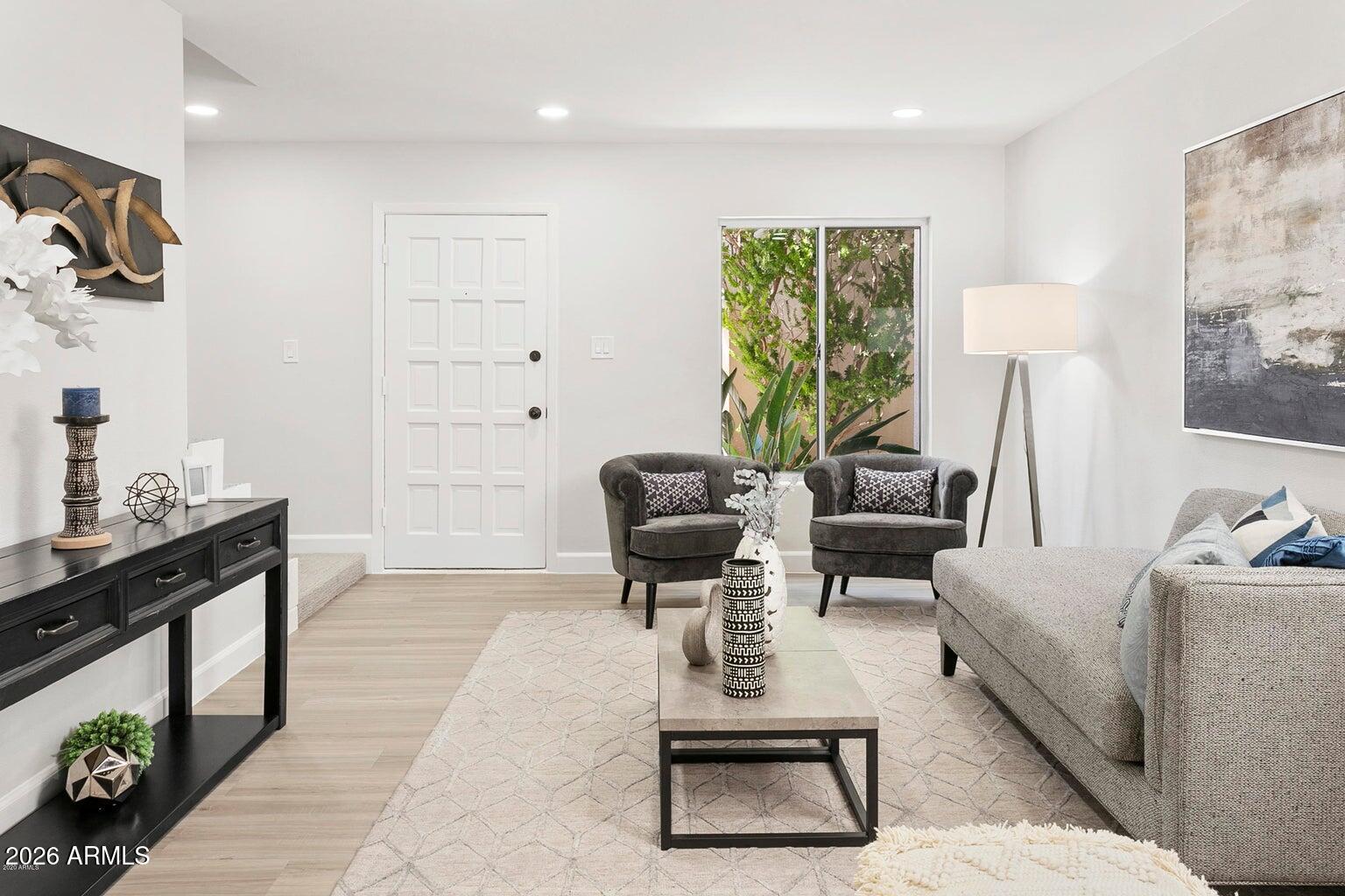 3701 E MONTEROSA Street 31