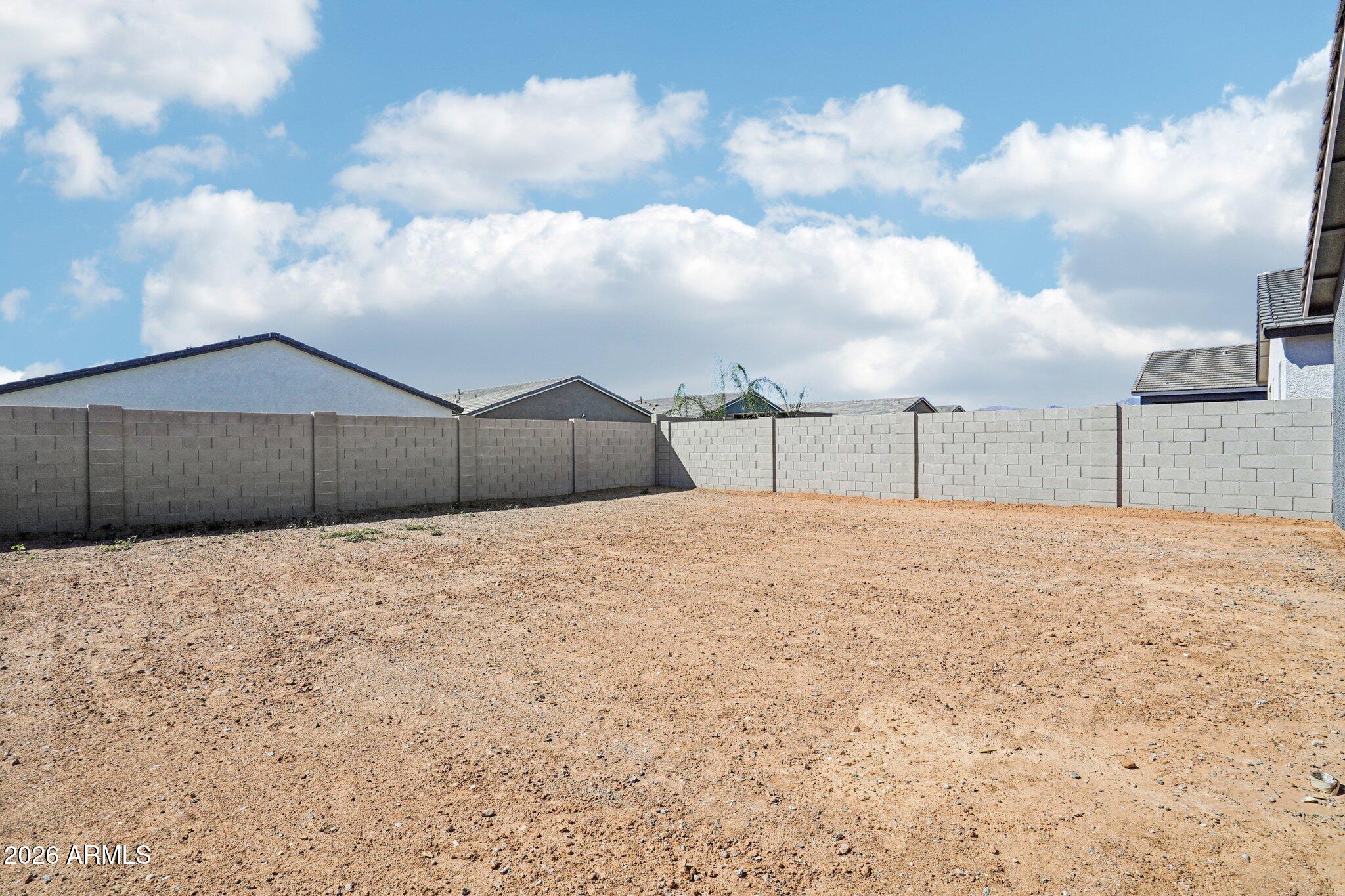 15707 W CAMDEN Avenue