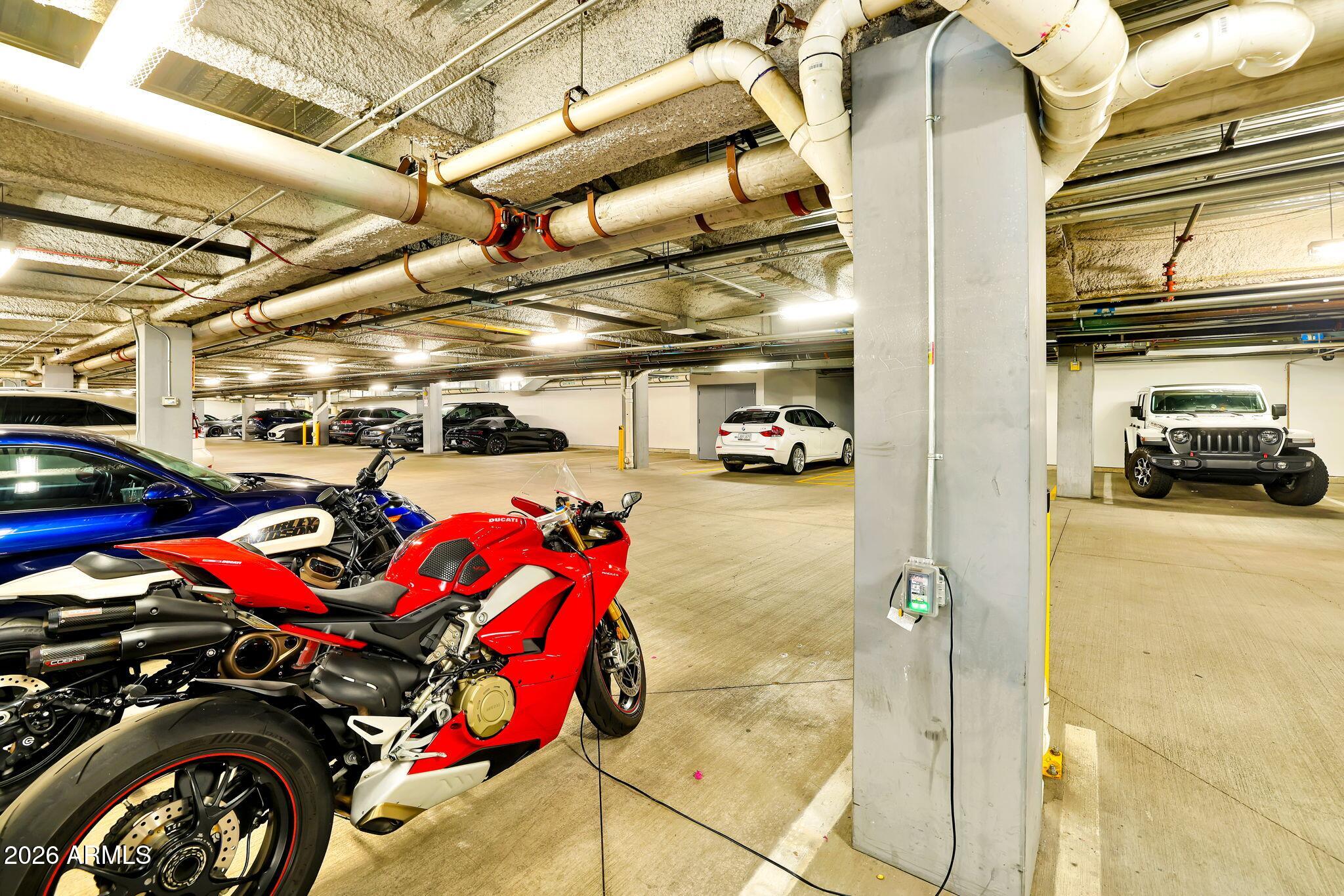 7137 E RANCHO VISTA Drive 7008