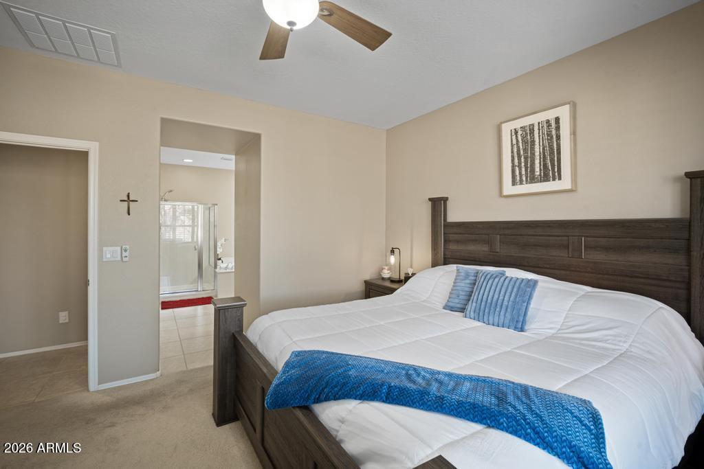 1922 W WHITMAN Court