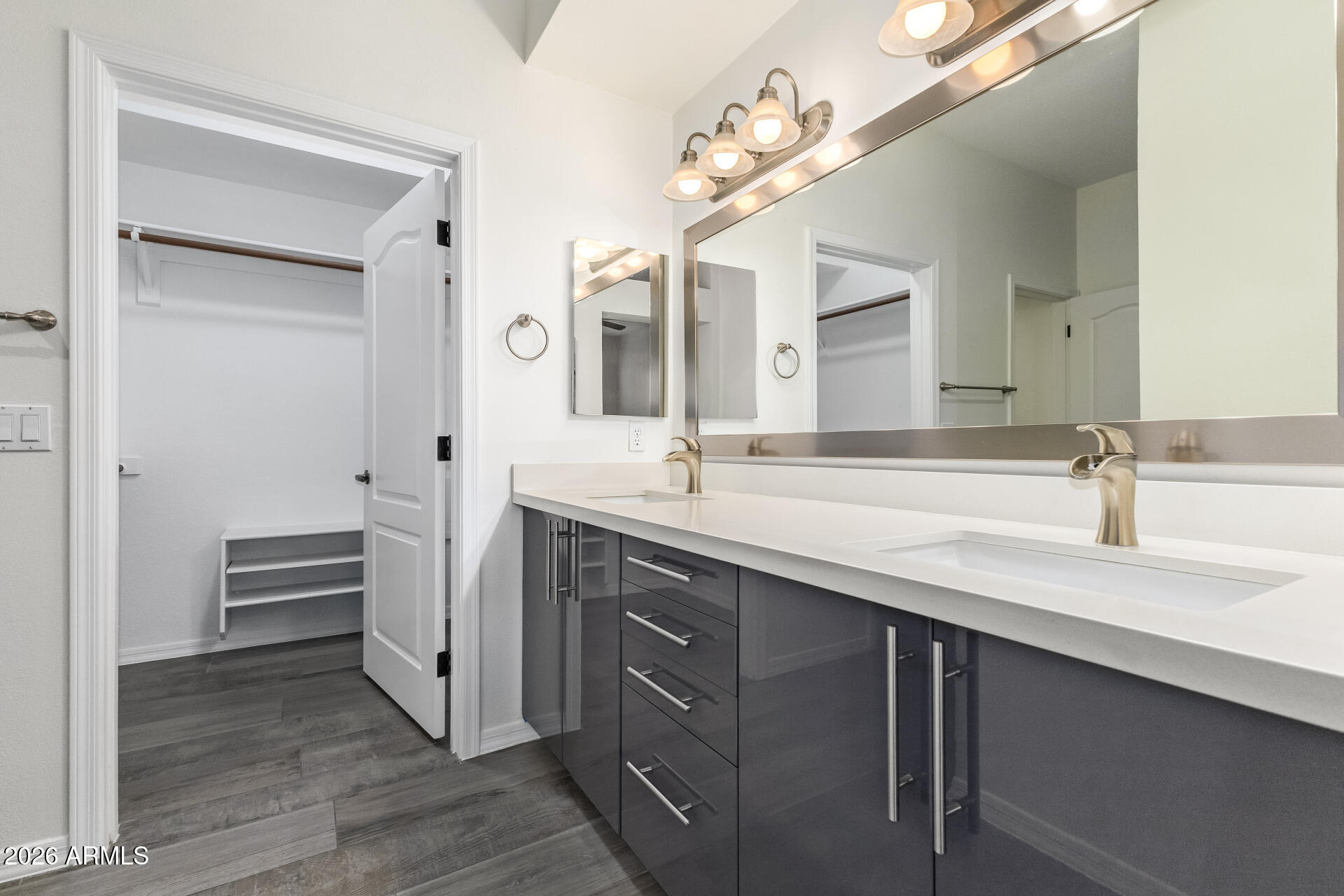 7887 N 16TH Street 123