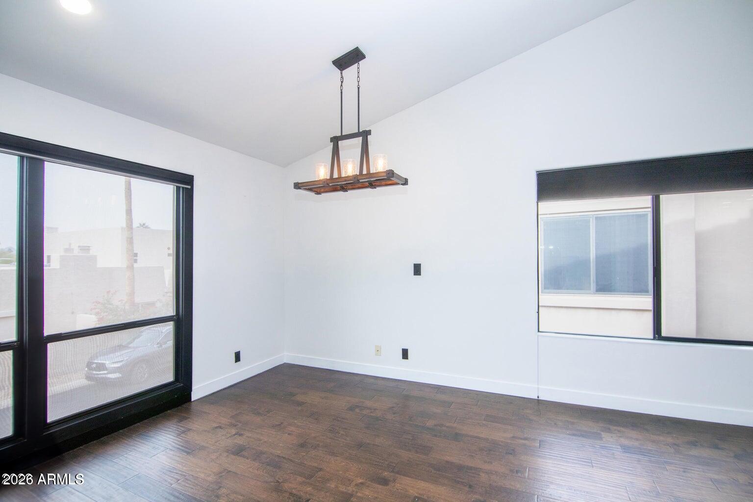 5621 N 79TH Street 5