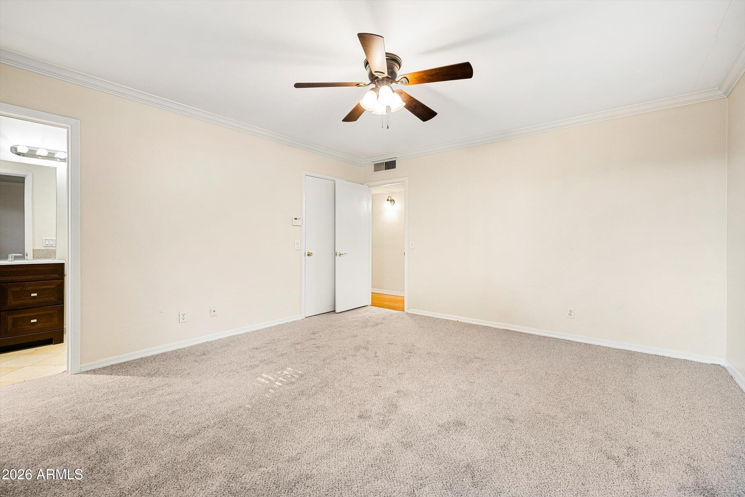 3421 E CAMELBACK Road