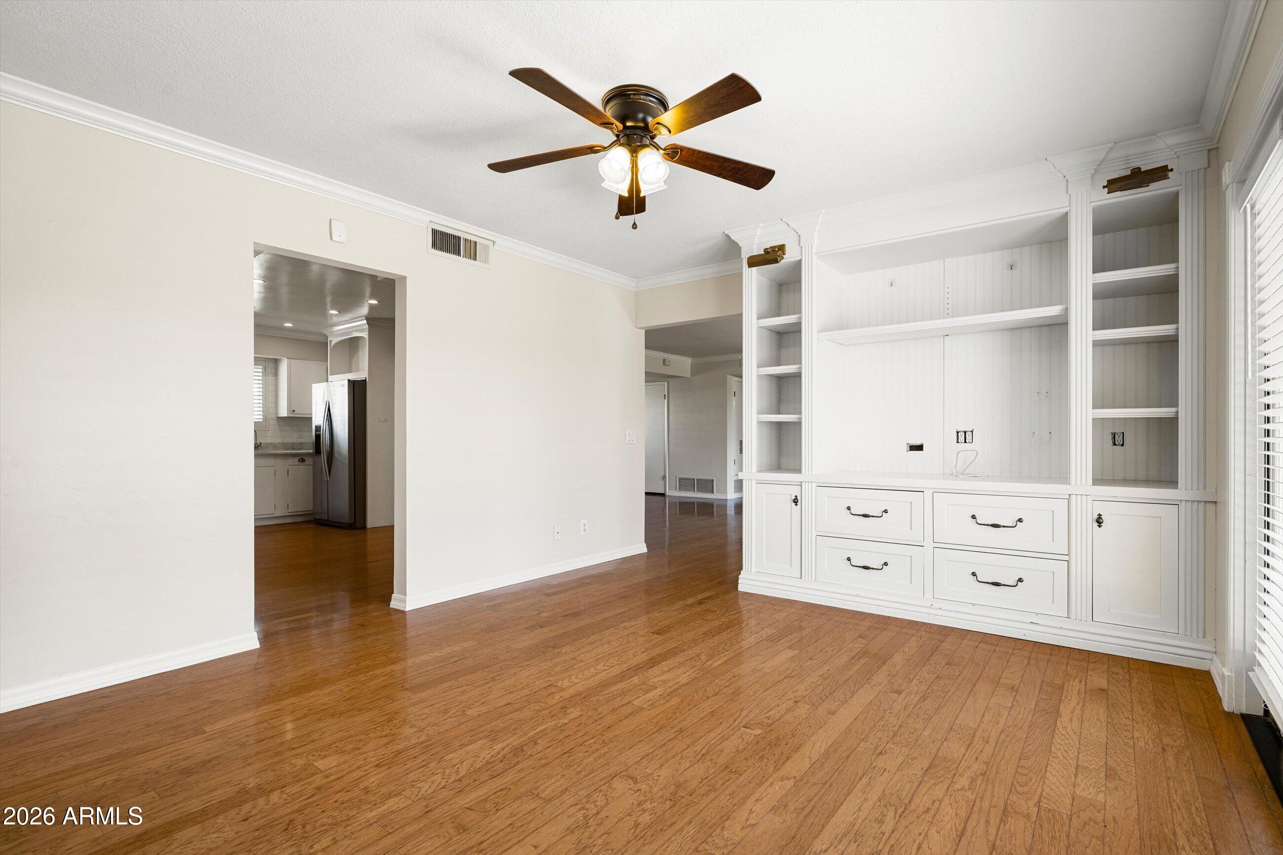 3421 E CAMELBACK Road