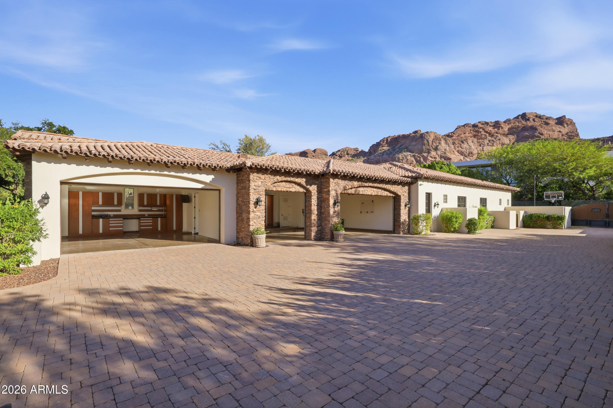 4838 E Palomino Road