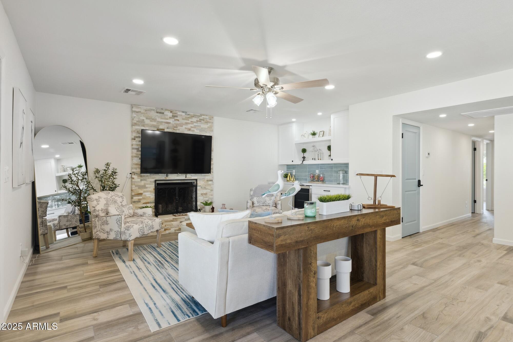 5412 E TIERRA BUENA Lane