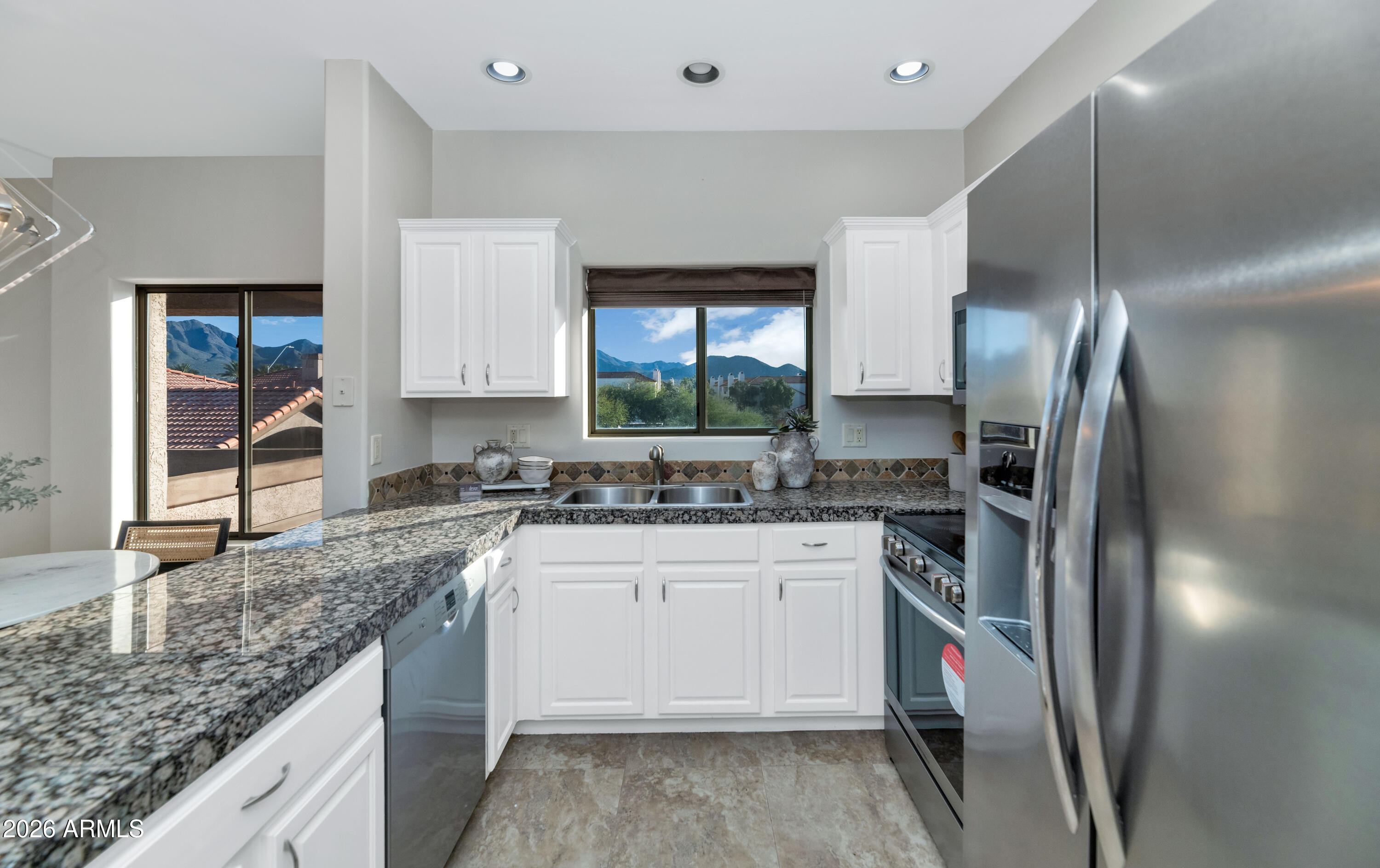 14000 N 94TH Street 3200