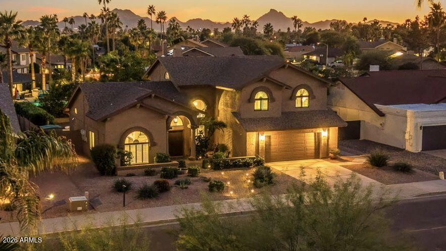 5253 E PARADISE Lane
