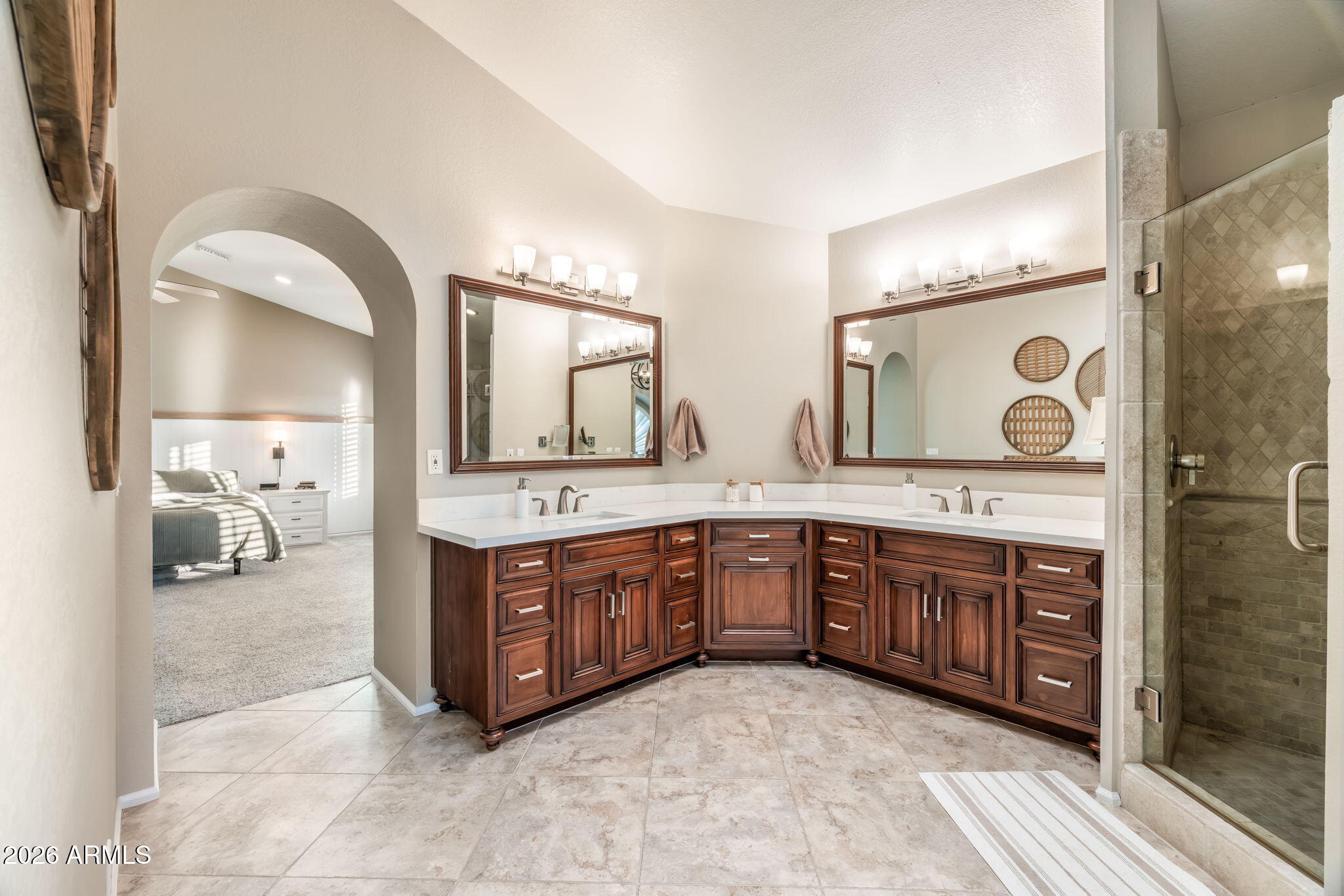 5253 E PARADISE Lane