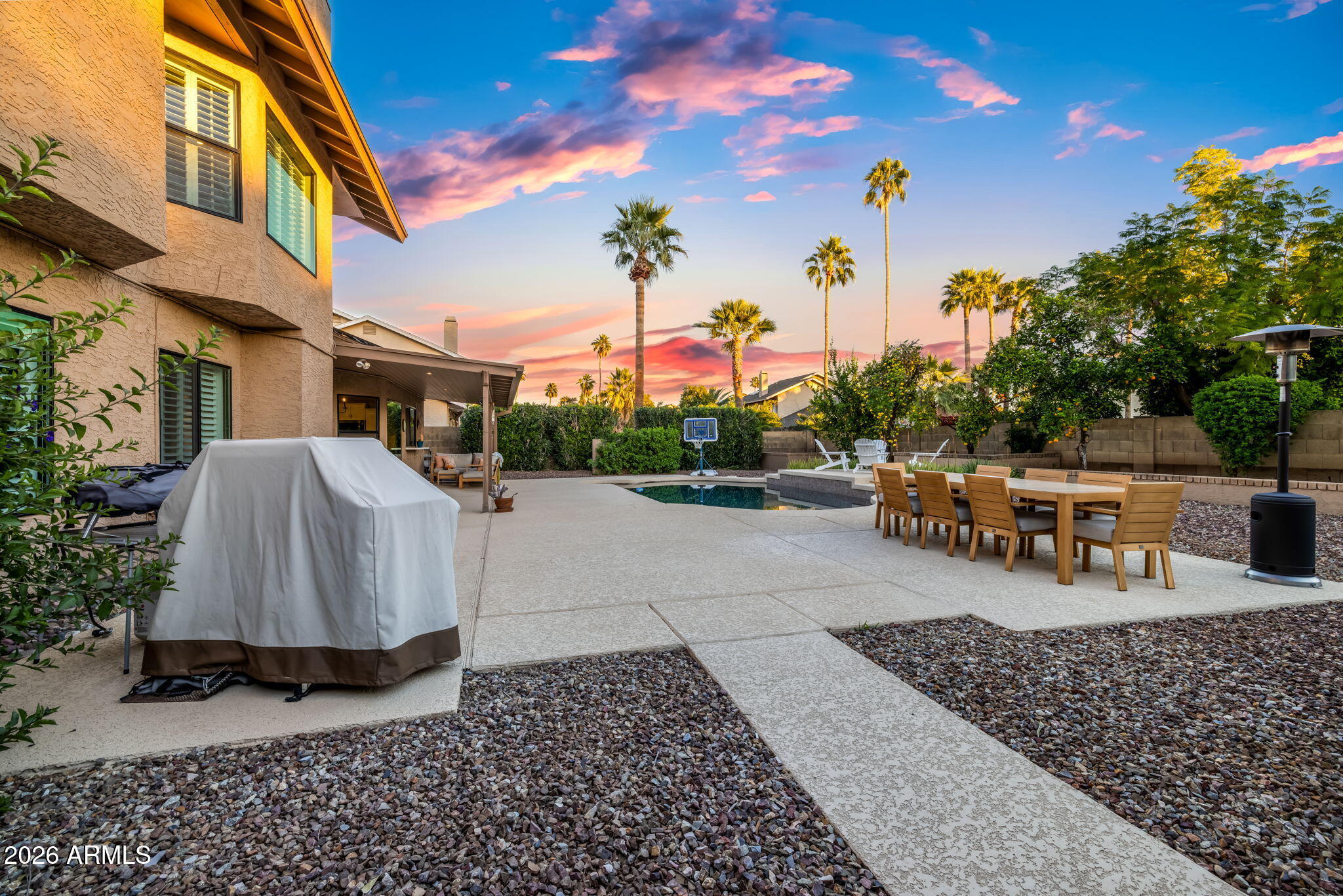 5253 E PARADISE Lane