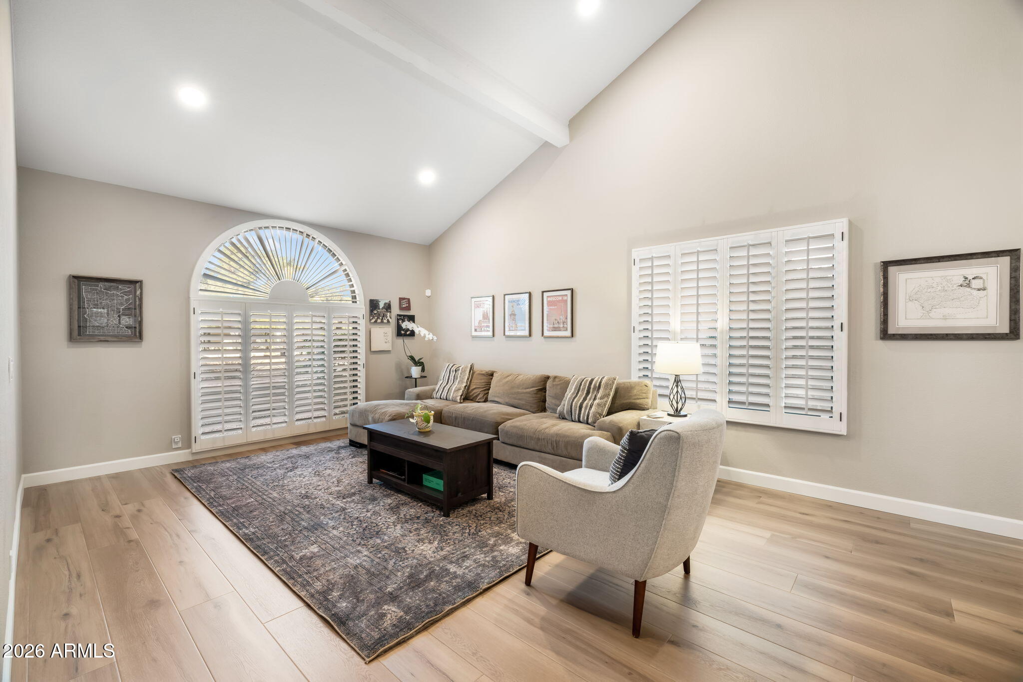 5253 E PARADISE Lane