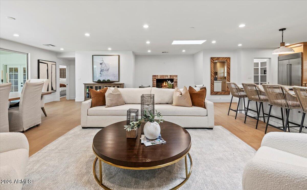 4525 E CALLE VENTURA