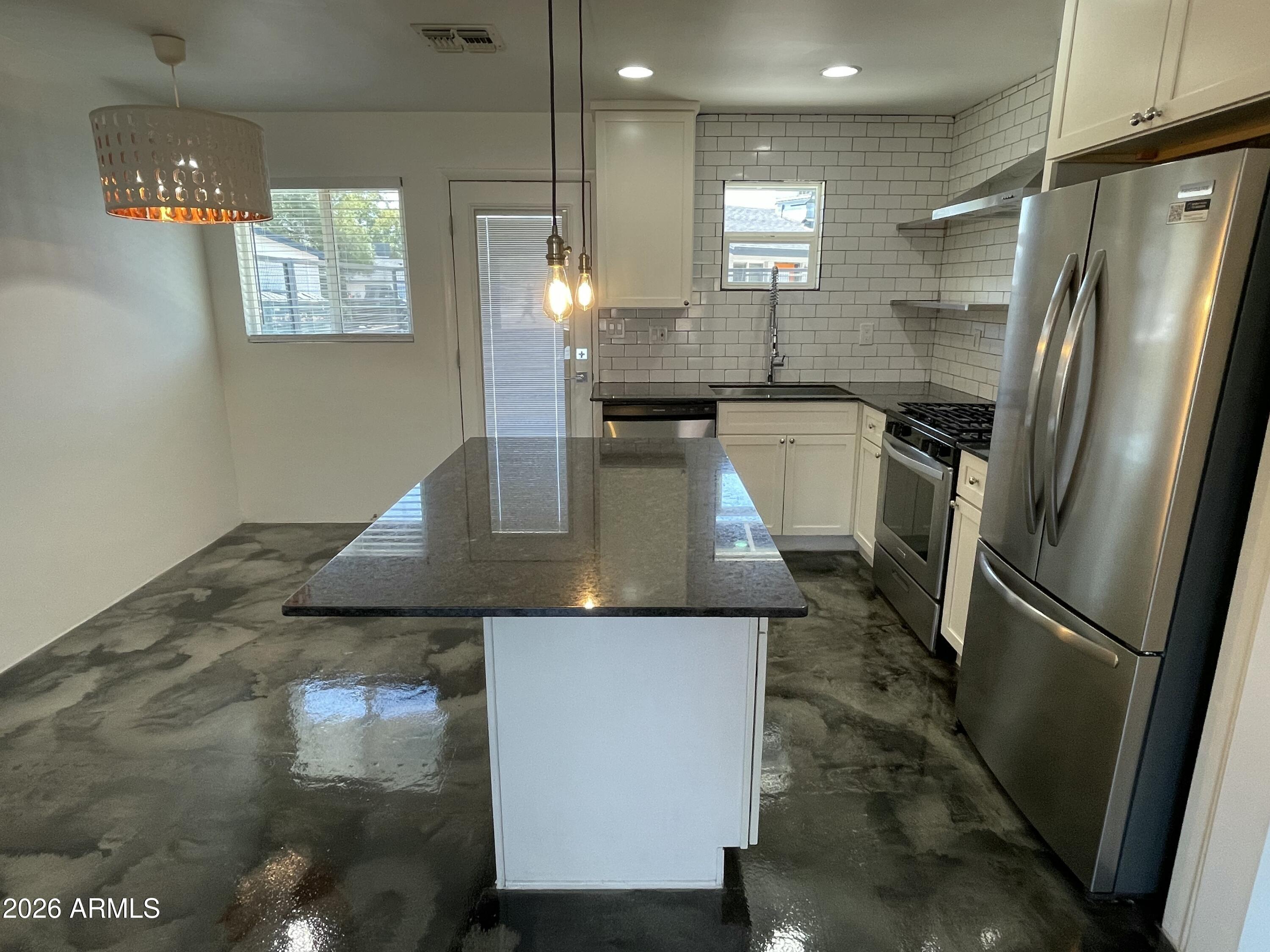 3416 N 37TH Street 1