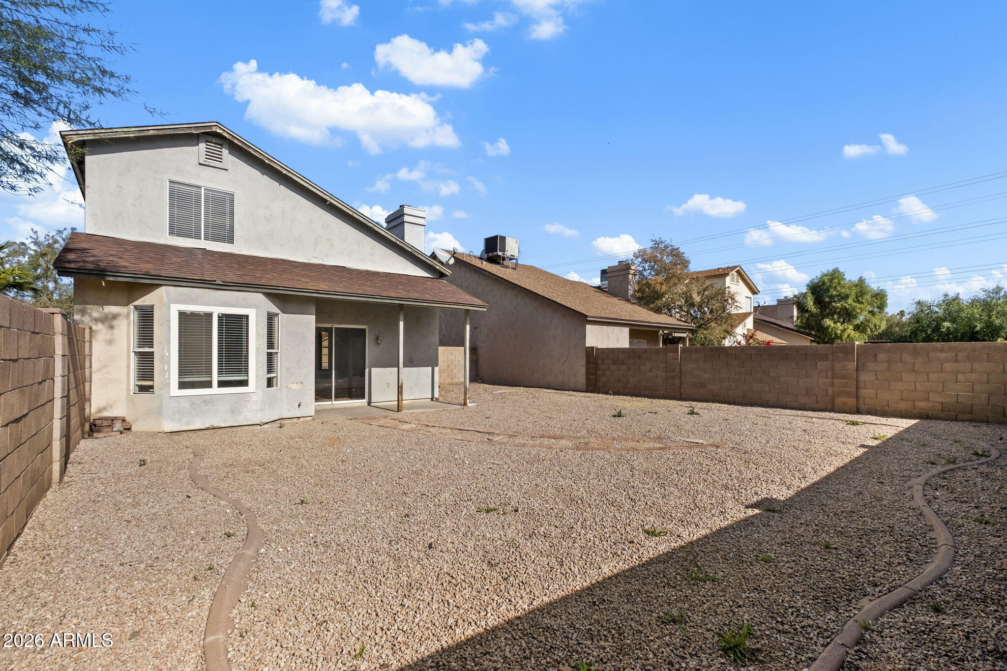 1811 S 39TH Street 23